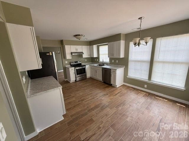 Single Family Residence at 1141 Cureton Place, Charlotte, photo 6 of 32