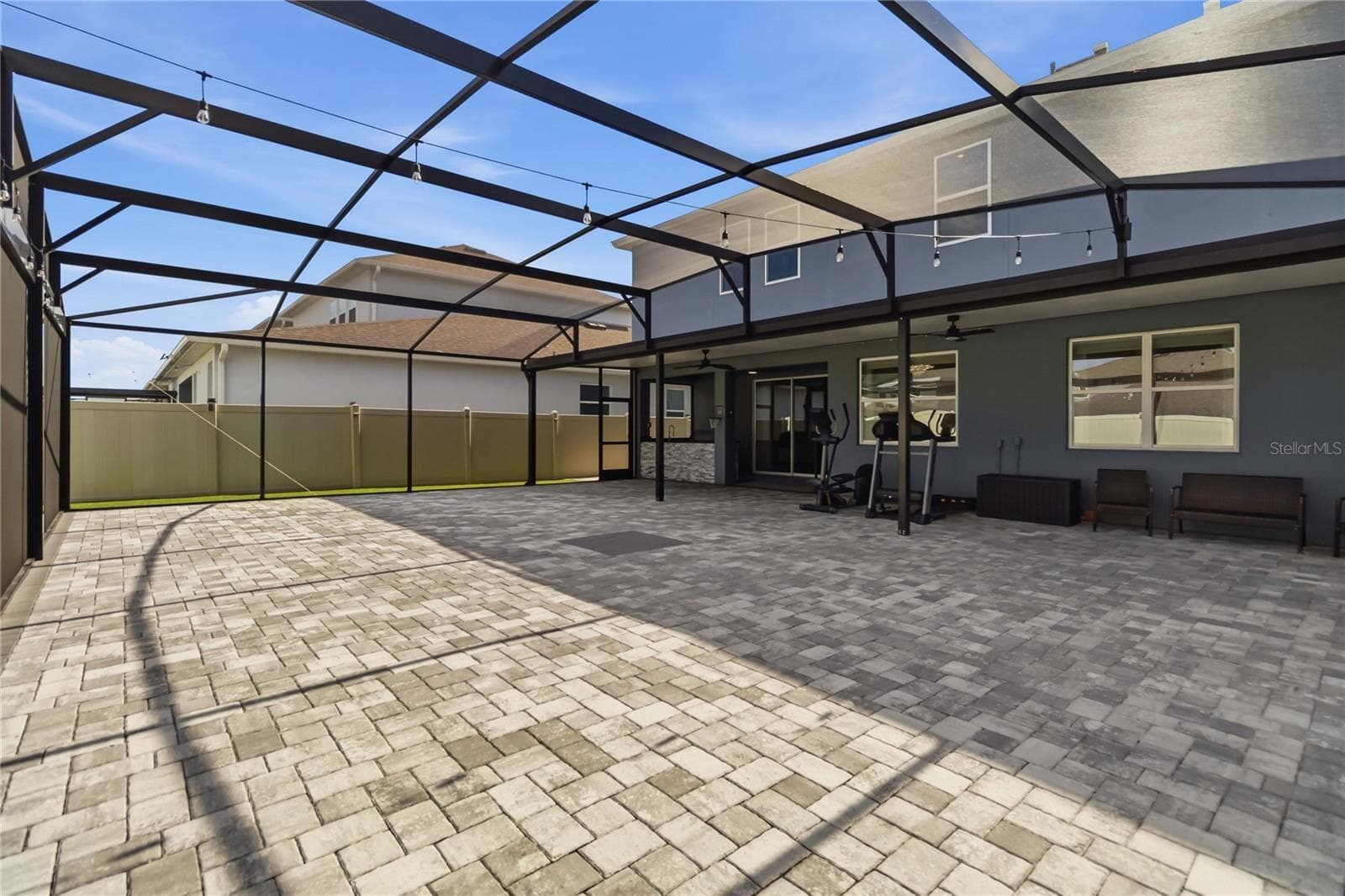 Screened and paved backyard - 4519 LIONS GATE AVE, CLERMONT