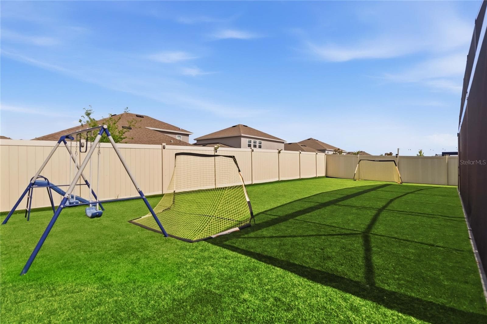 Fully fenced - 4519 LIONS GATE AVE, CLERMONT