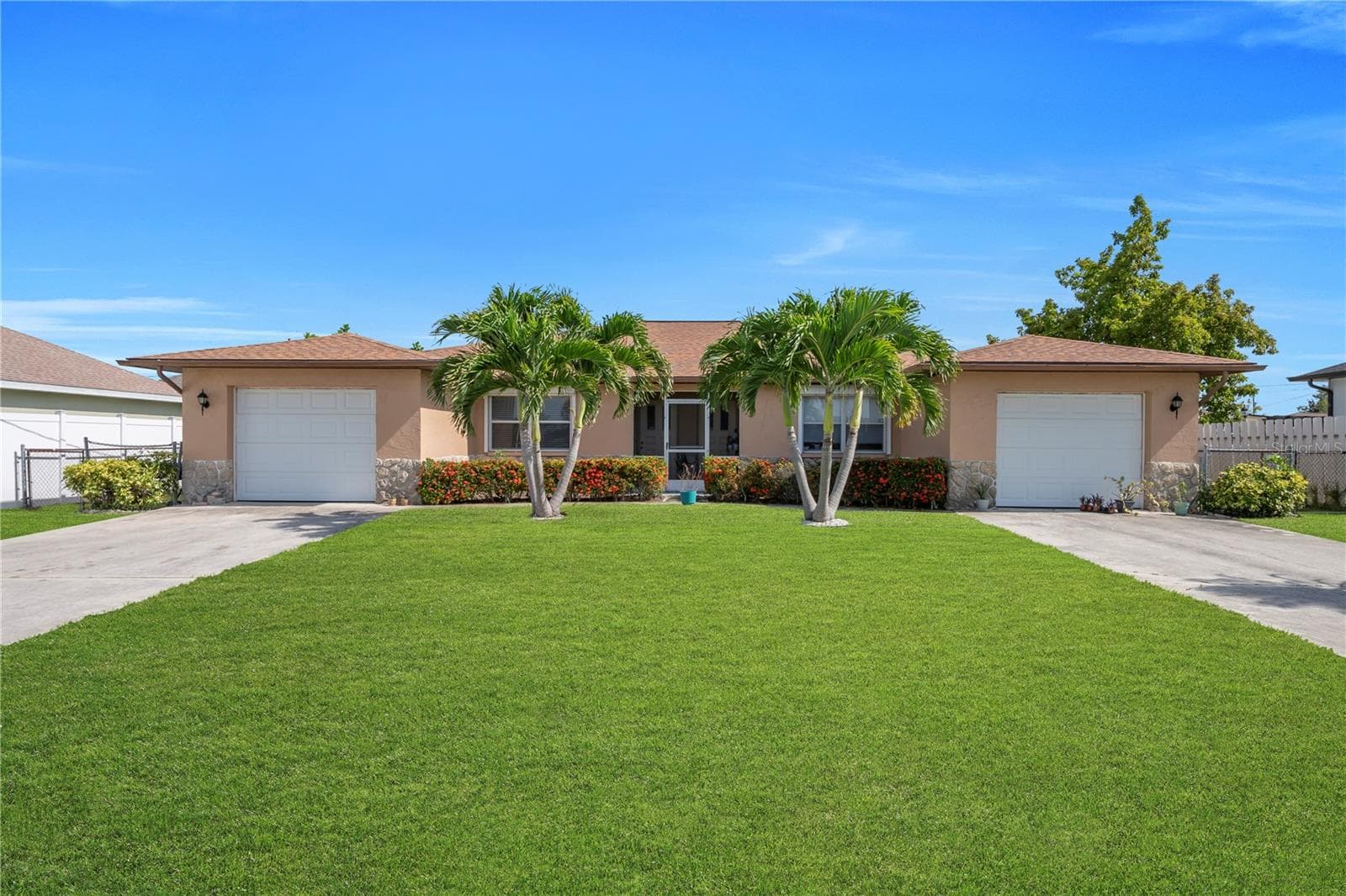 836 SW TRAFALGAR PKWY