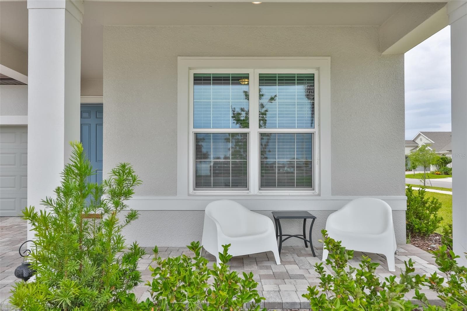Front porch - 6107 GOLDEN BEACH DR, APOLLO BEACH