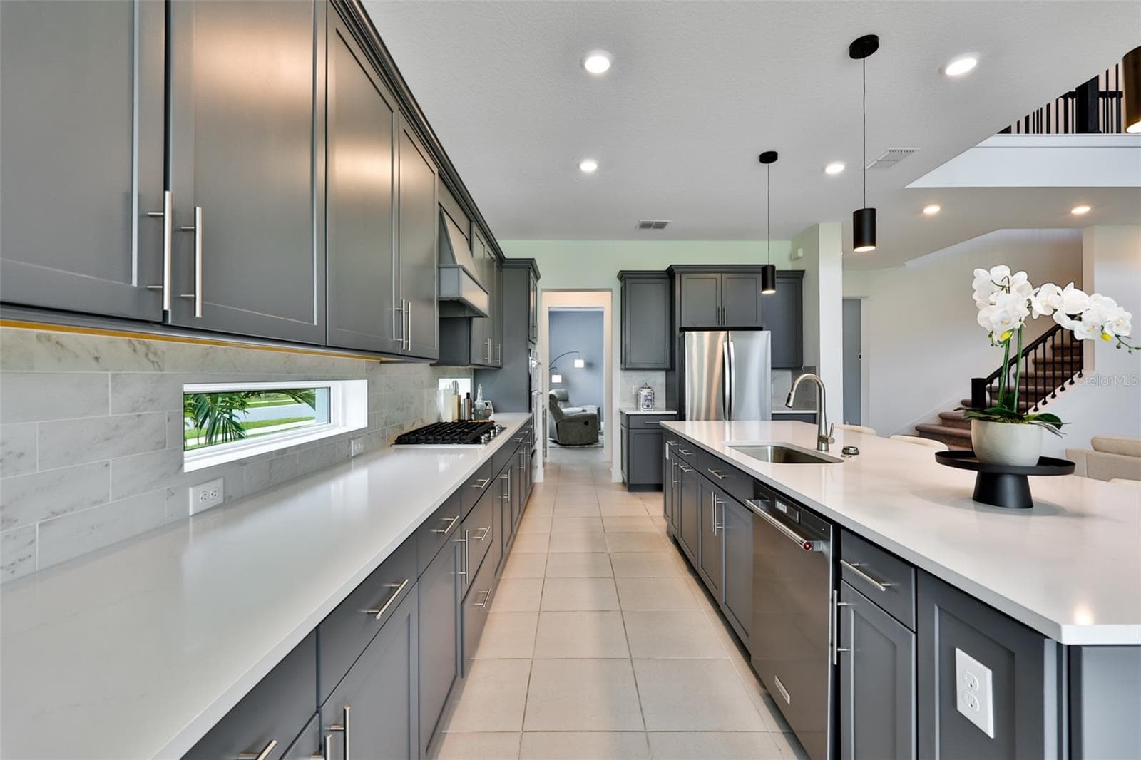 Kitchen - 6107 GOLDEN BEACH DR, APOLLO BEACH