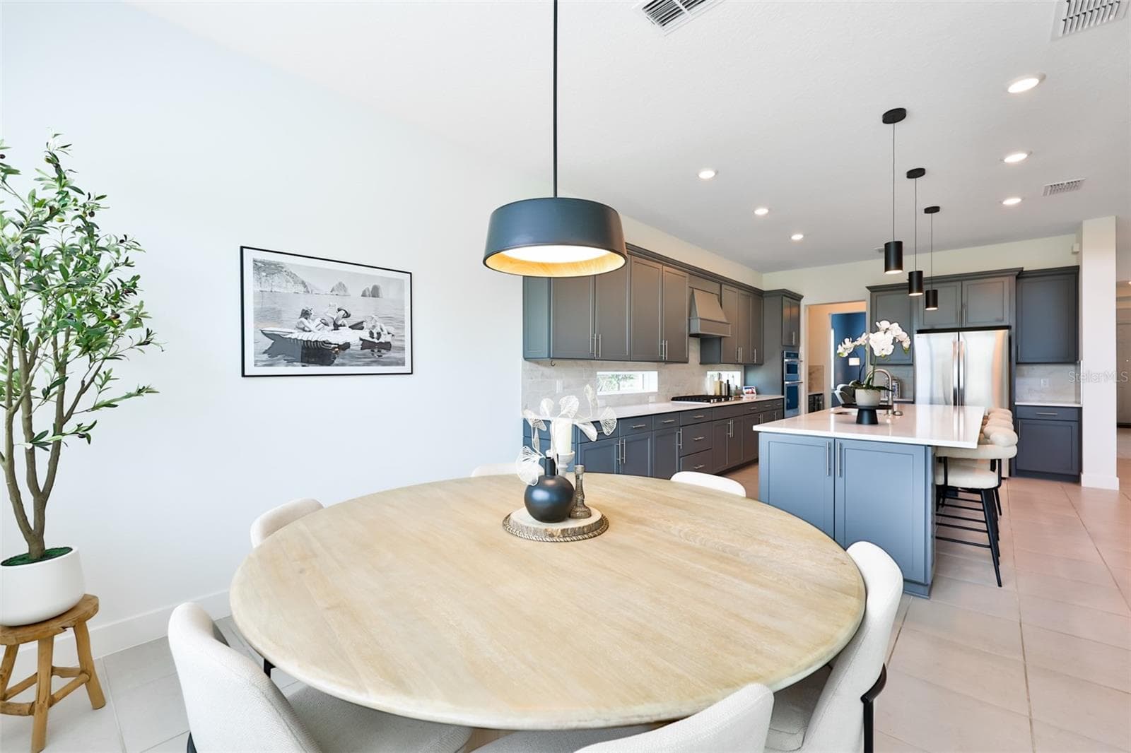 Eat-in area - 6107 GOLDEN BEACH DR, APOLLO BEACH