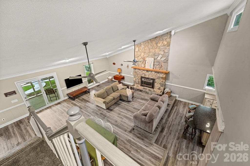 Single Family Residence at 47209 Paradise Lane, Norwood, photo 7 of 46