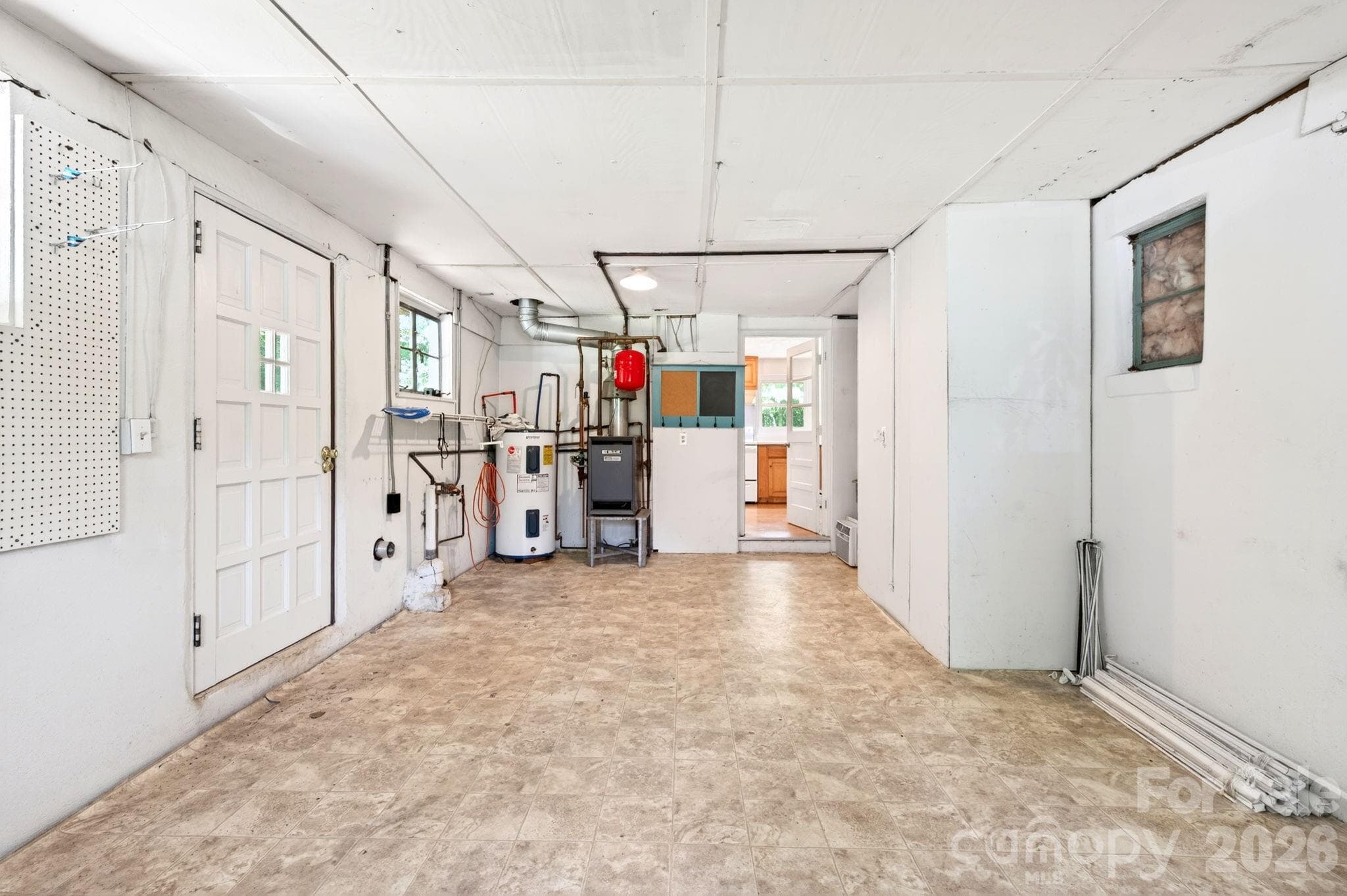 Workshop - 411 Hillcrest Circle, Hendersonville