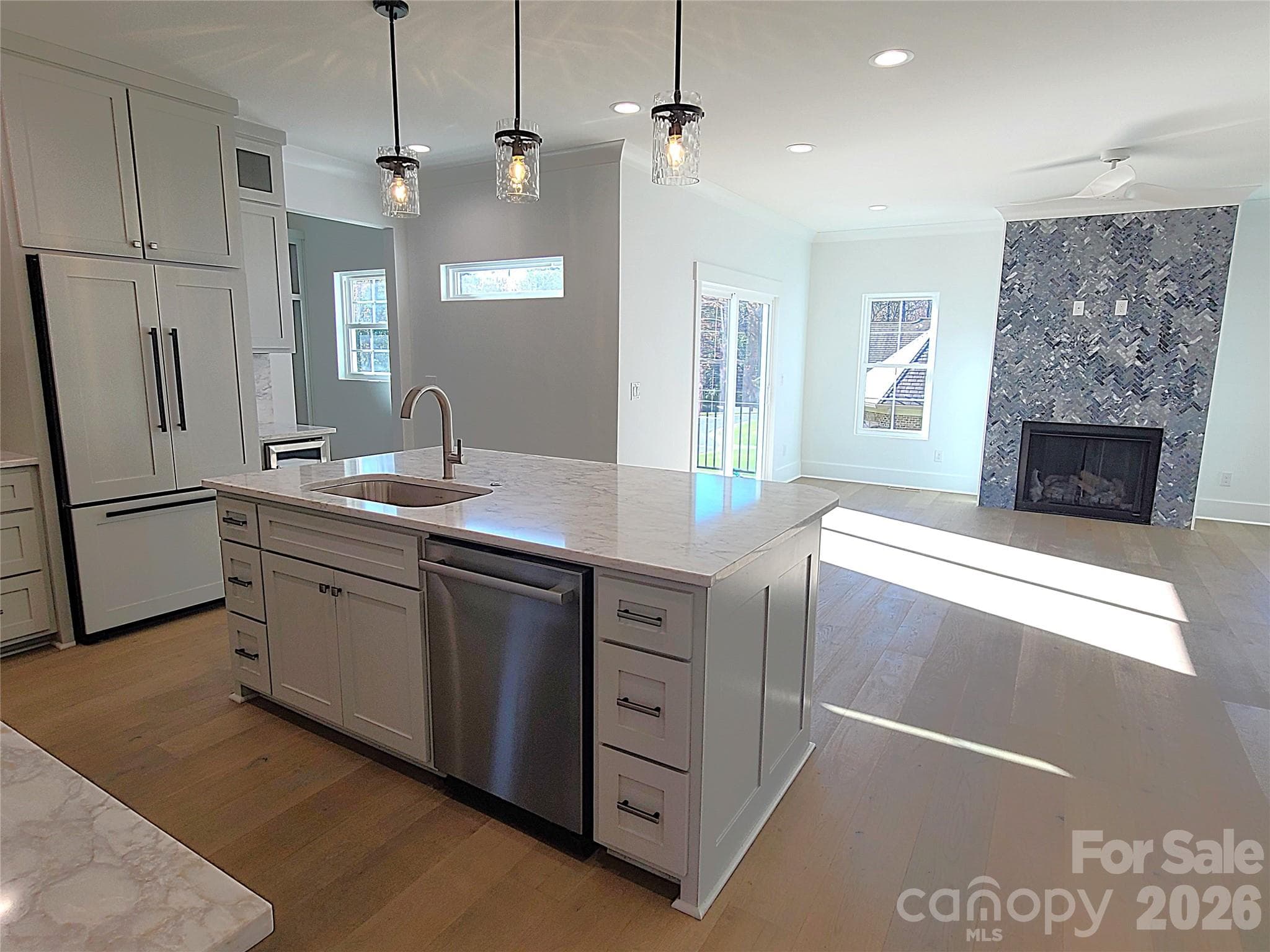 Single Family Residence at Hickory, photo 7 of 48