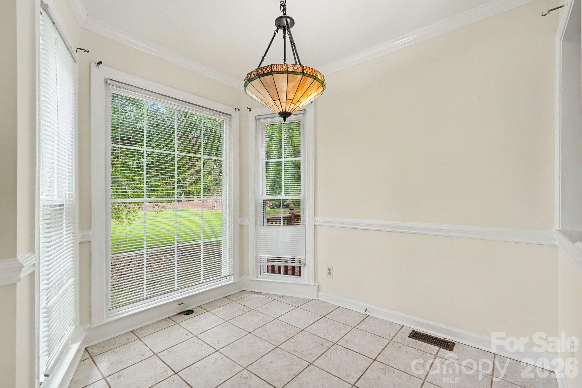 Single Family Residence at 7104 Kinsmore Lane, Charlotte, photo 15 of 31