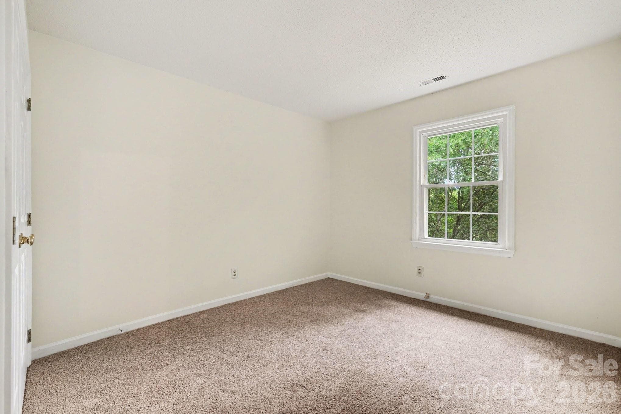 Single Family Residence at 7104 Kinsmore Lane, Charlotte, photo 20 of 31