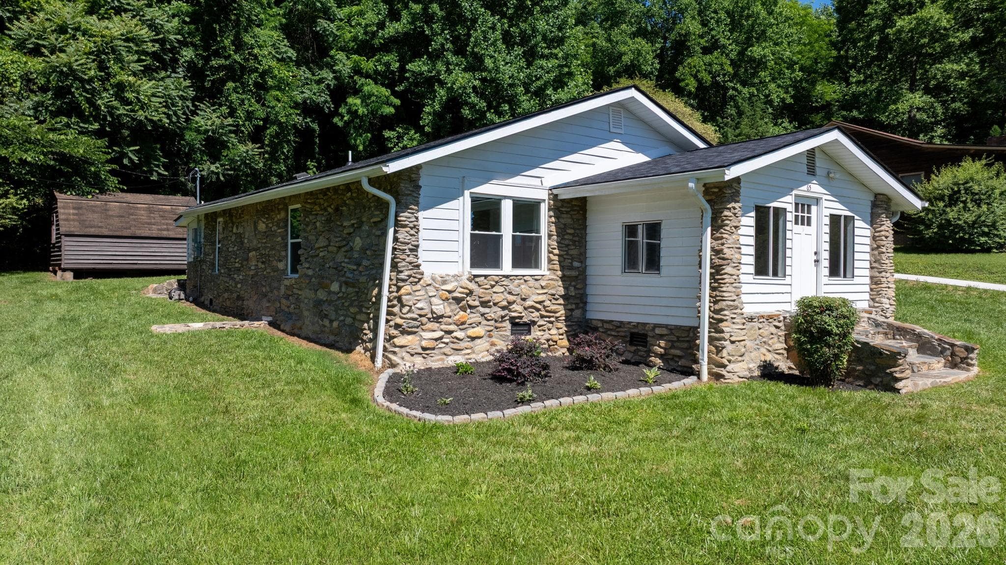 Single Family Residence at Old Fort, photo 2 of 29