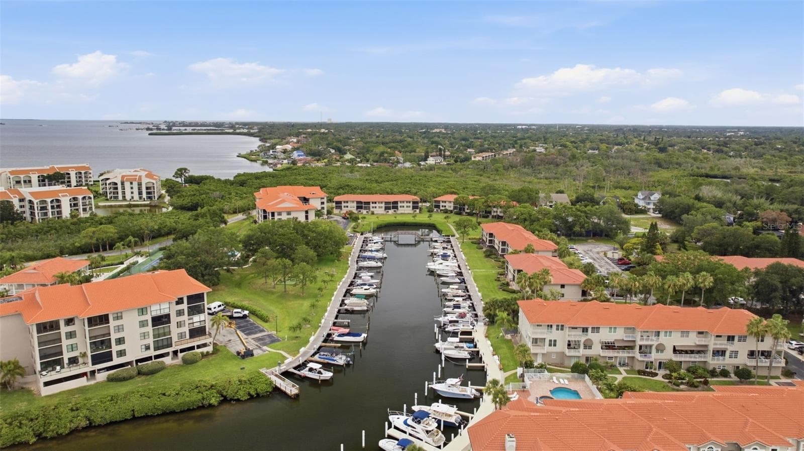 Condominium at 1802 MARINER DR E #25, TARPON SPRINGS, photo 33 of 43