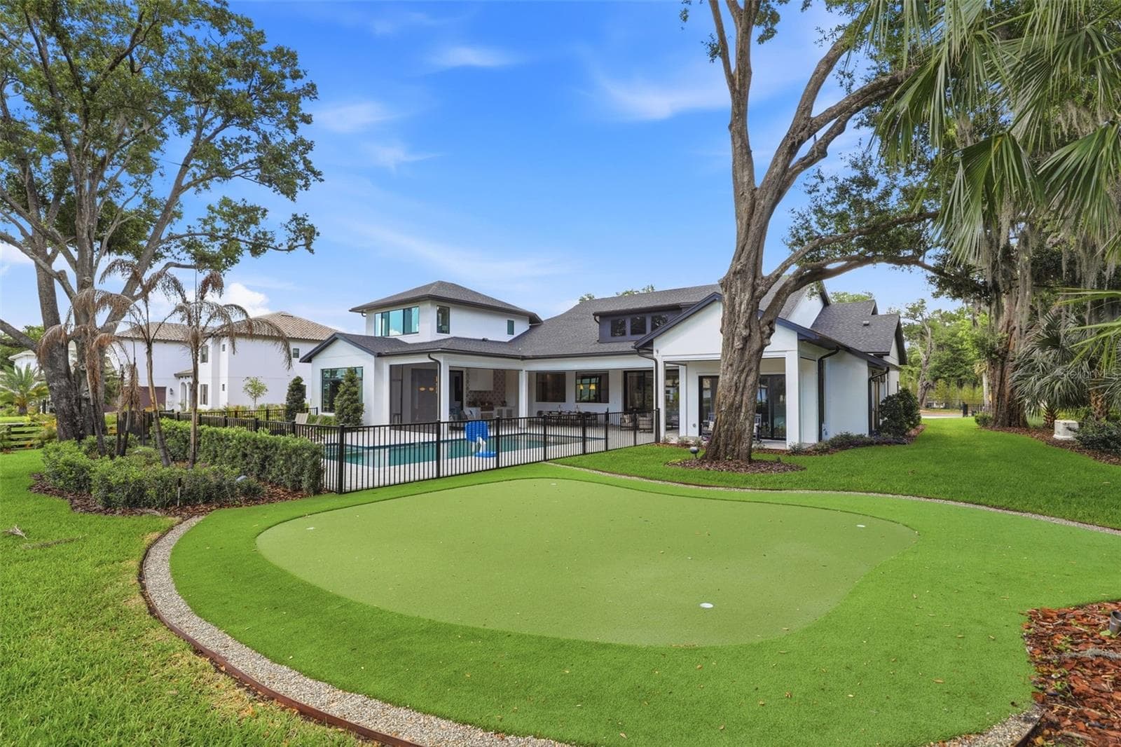 Putting green - 1206 SUTTER AVE, GOTHA