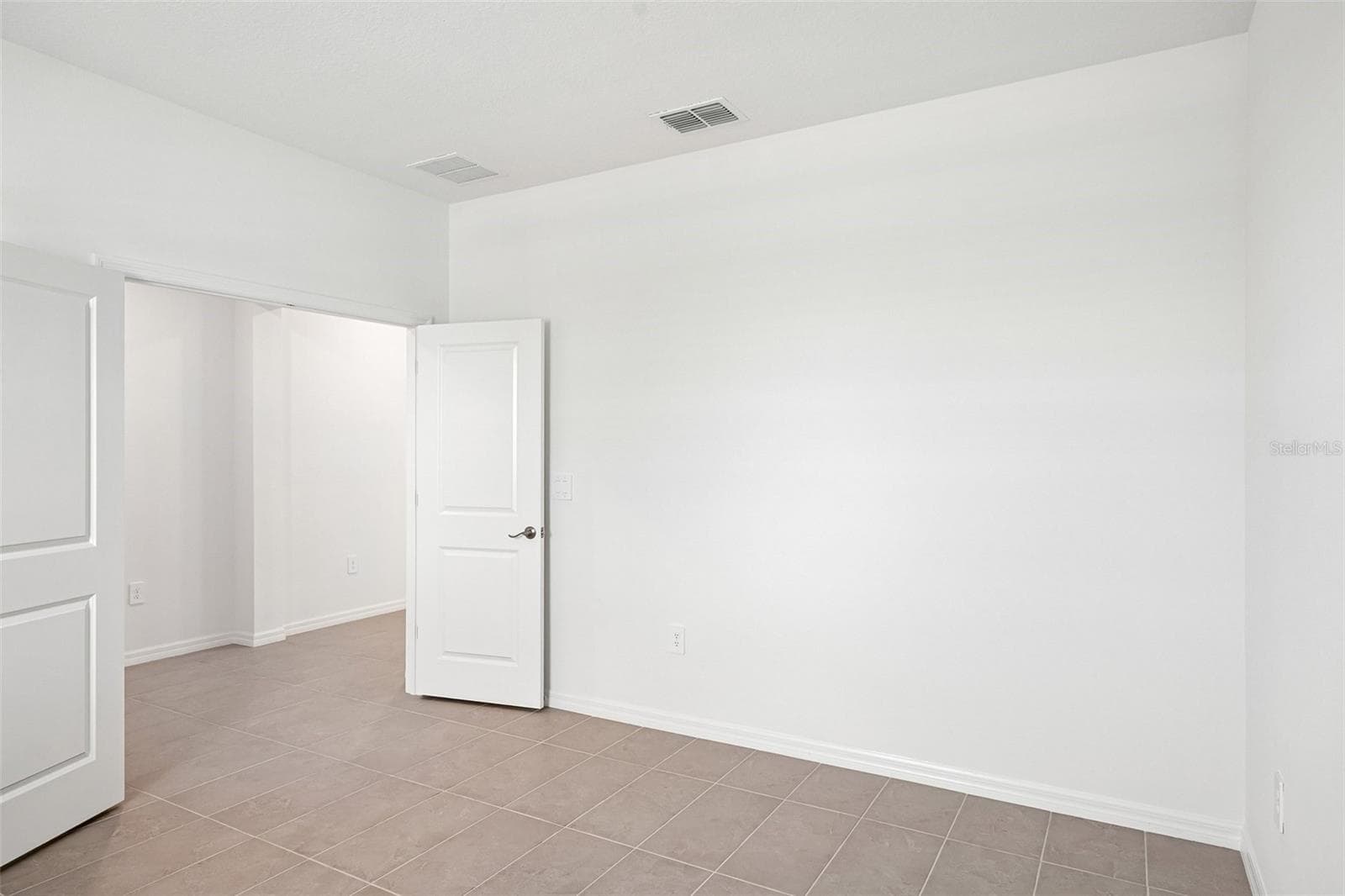 Single Family Residence at 4606 OUTHAUL RUN, PALMETTO, photo 15 of 38
