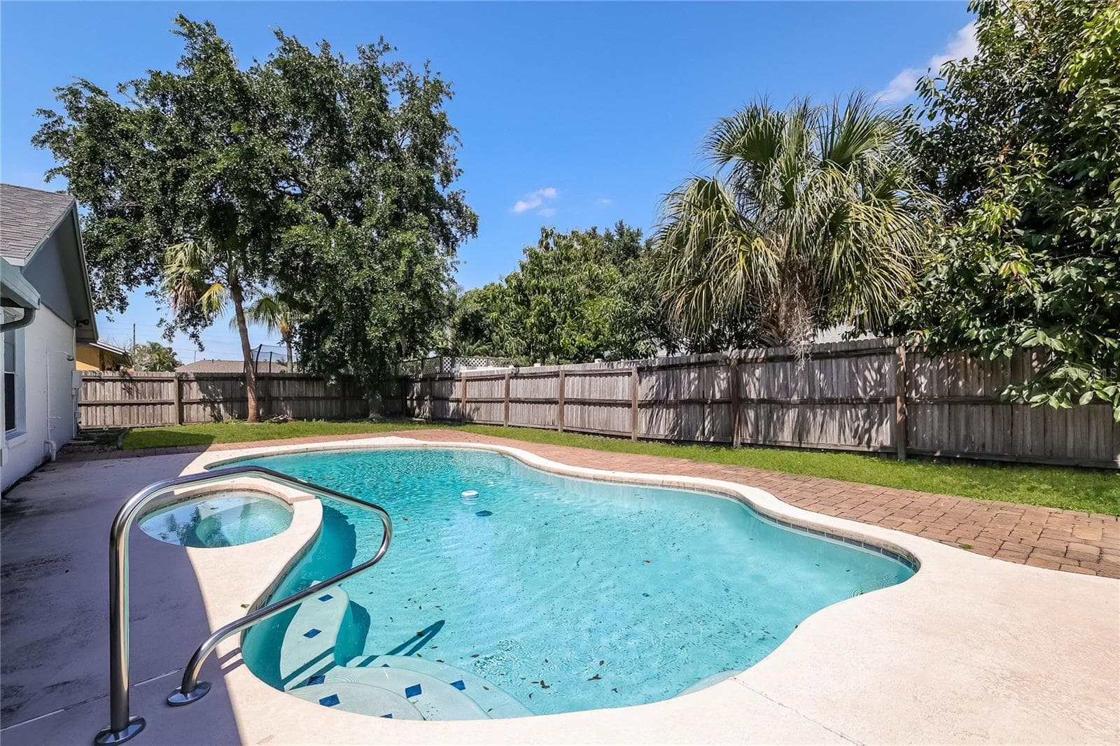 Single Family Residence at 12013 CLOVE ST, ORLANDO, photo 3 of 15