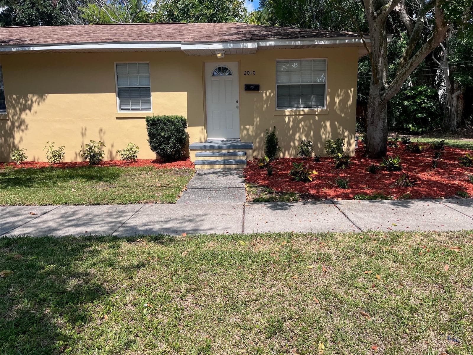 2010 unit entrance - 260 20TH AVE S, ST PETERSBURG