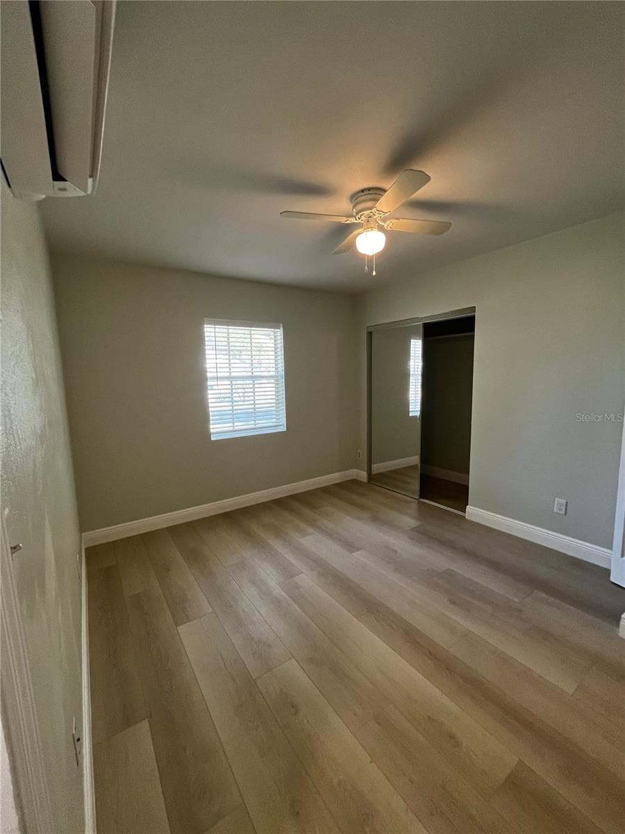 Duplex at 260 20TH AVE S, ST PETERSBURG, photo 21 of 36