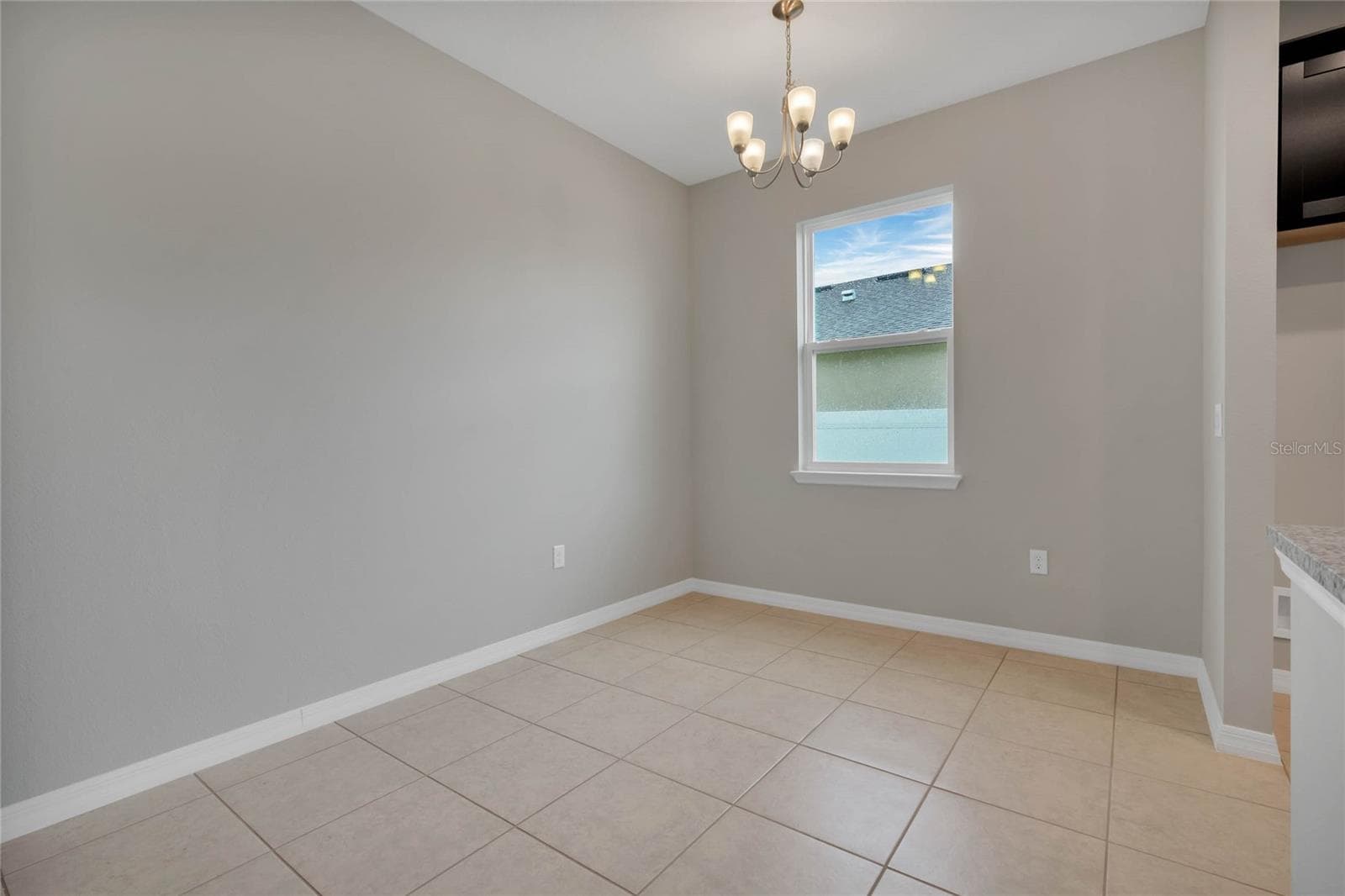 Single Family Residence at 717 CROWN ROSE DR, EAGLE LAKE, photo 11 of 39