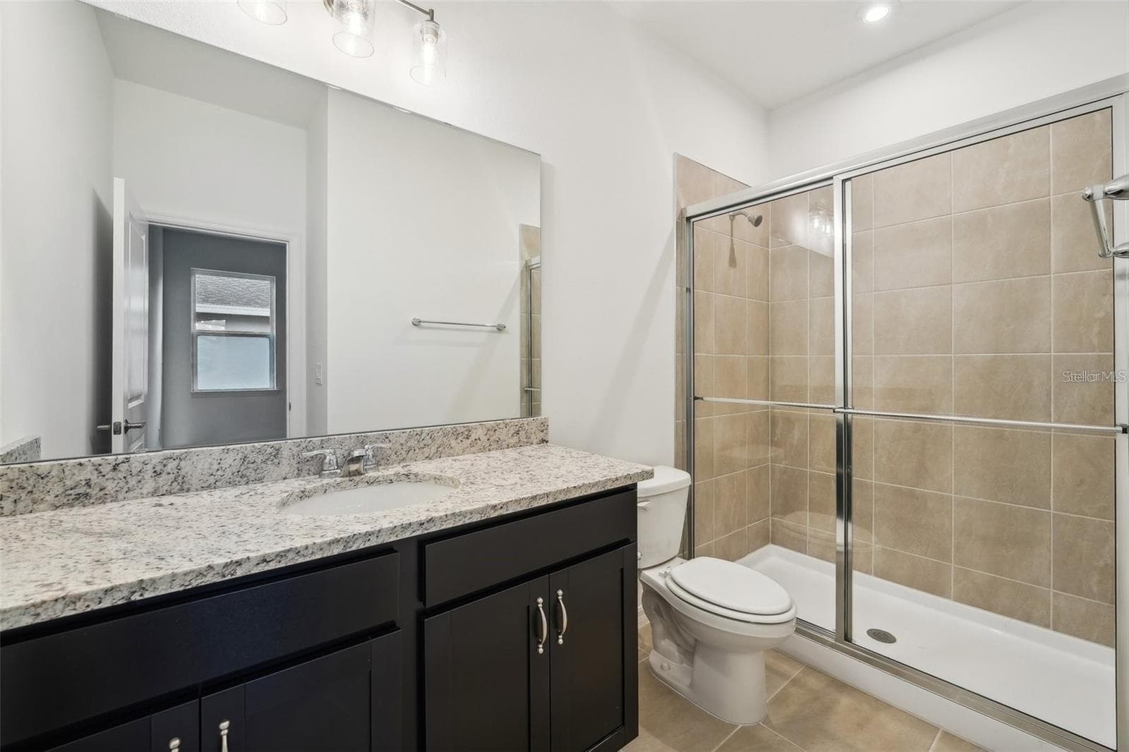 Single Family Residence at 717 CROWN ROSE DR, EAGLE LAKE, photo 22 of 39