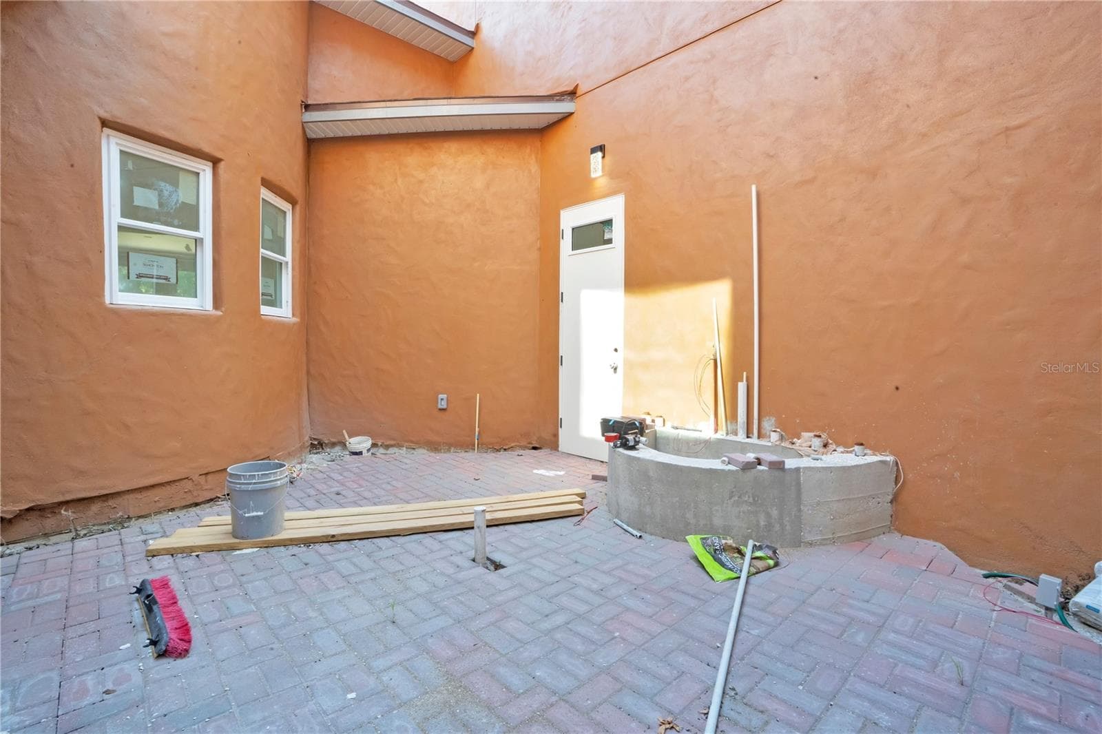 Single Family Residence at 818 LAKE AGNES DR, POLK CITY, photo 52 of 95