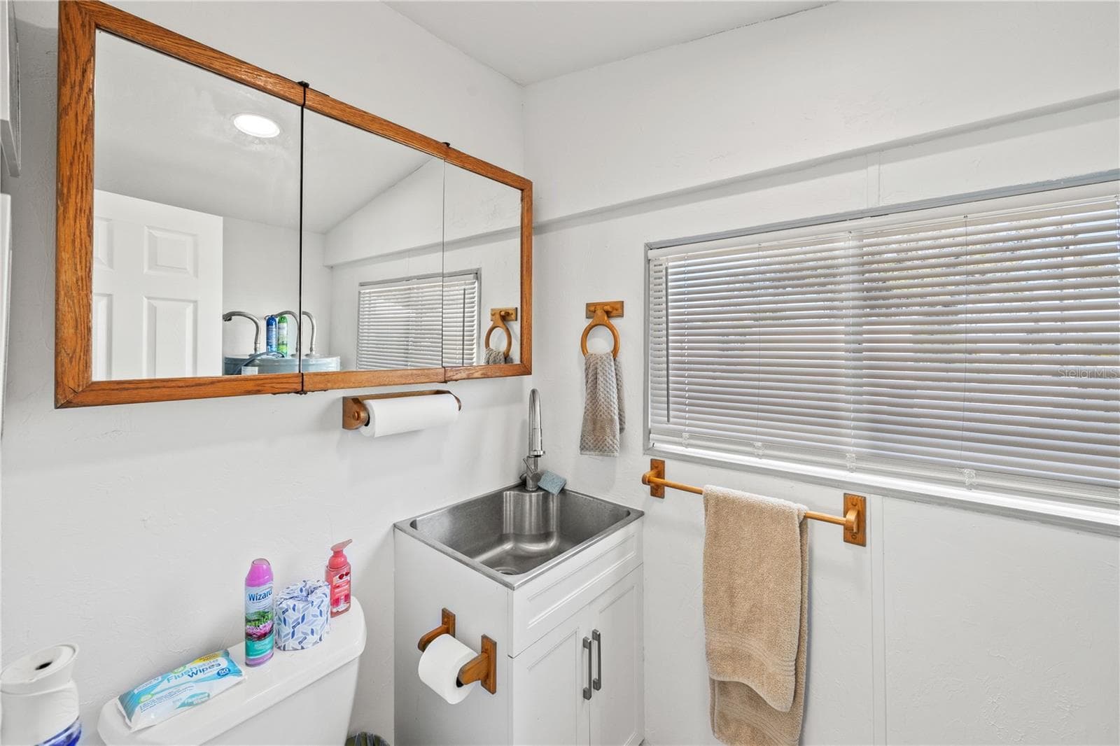 Triplex at 3155 WATERSIDE DR, ENGLEWOOD, photo 60 of 74