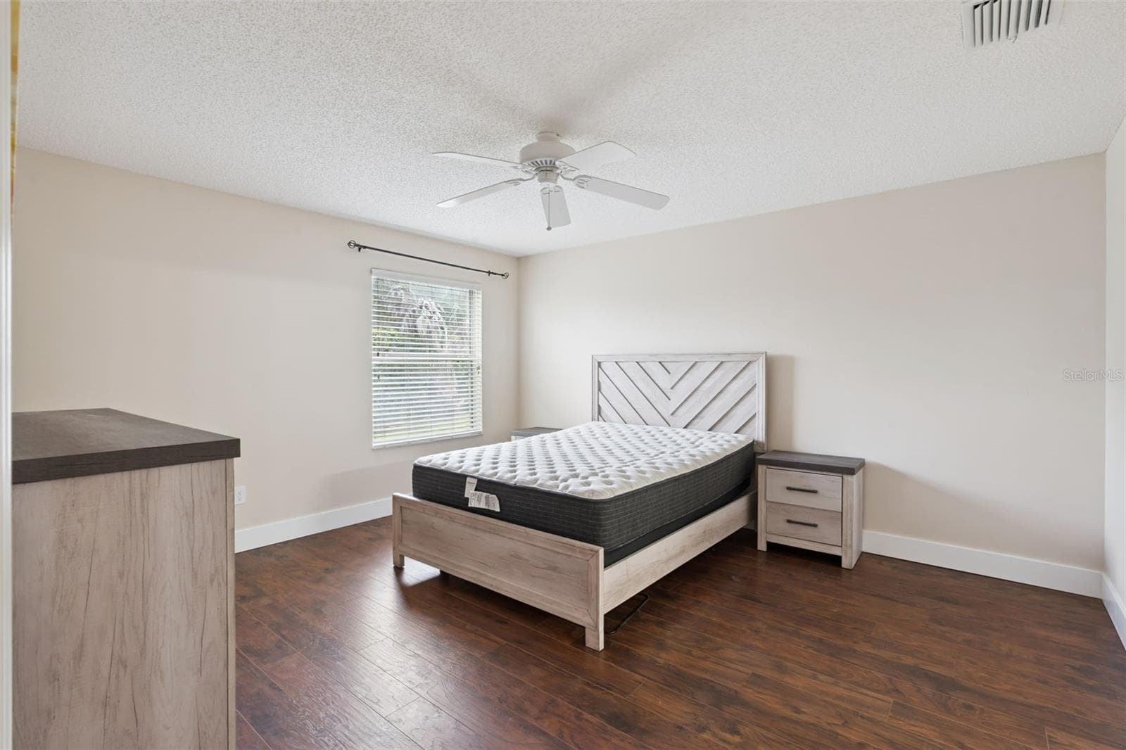 Primary Suite - 1575 HOLLYBERRY PL, THE VILLAGES