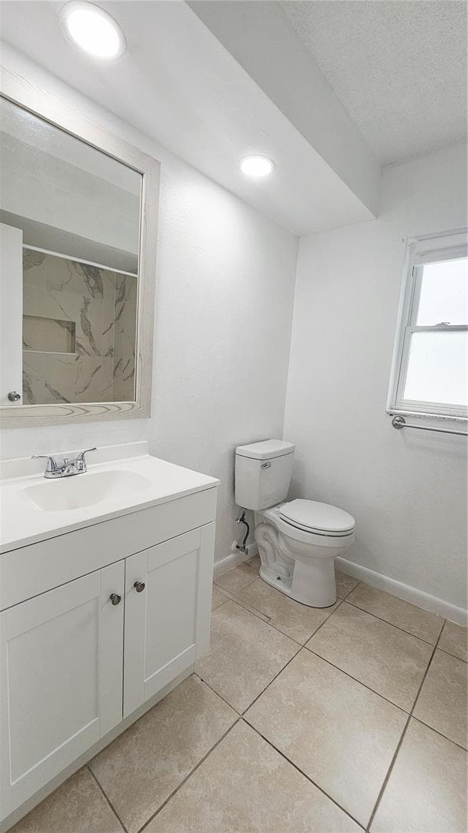 Single Family Residence at 11318 PALOMAR ST, SPRING HILL, photo 15 of 28