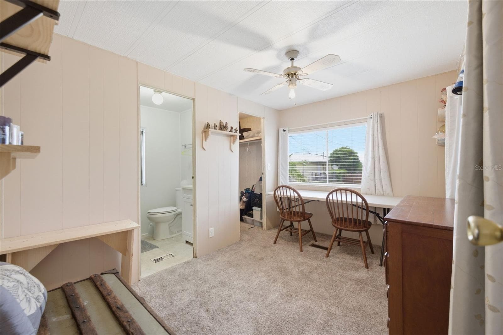 Manufactured Home at 1056 BLUE HERON LN, MOORE HAVEN, photo 19 of 32