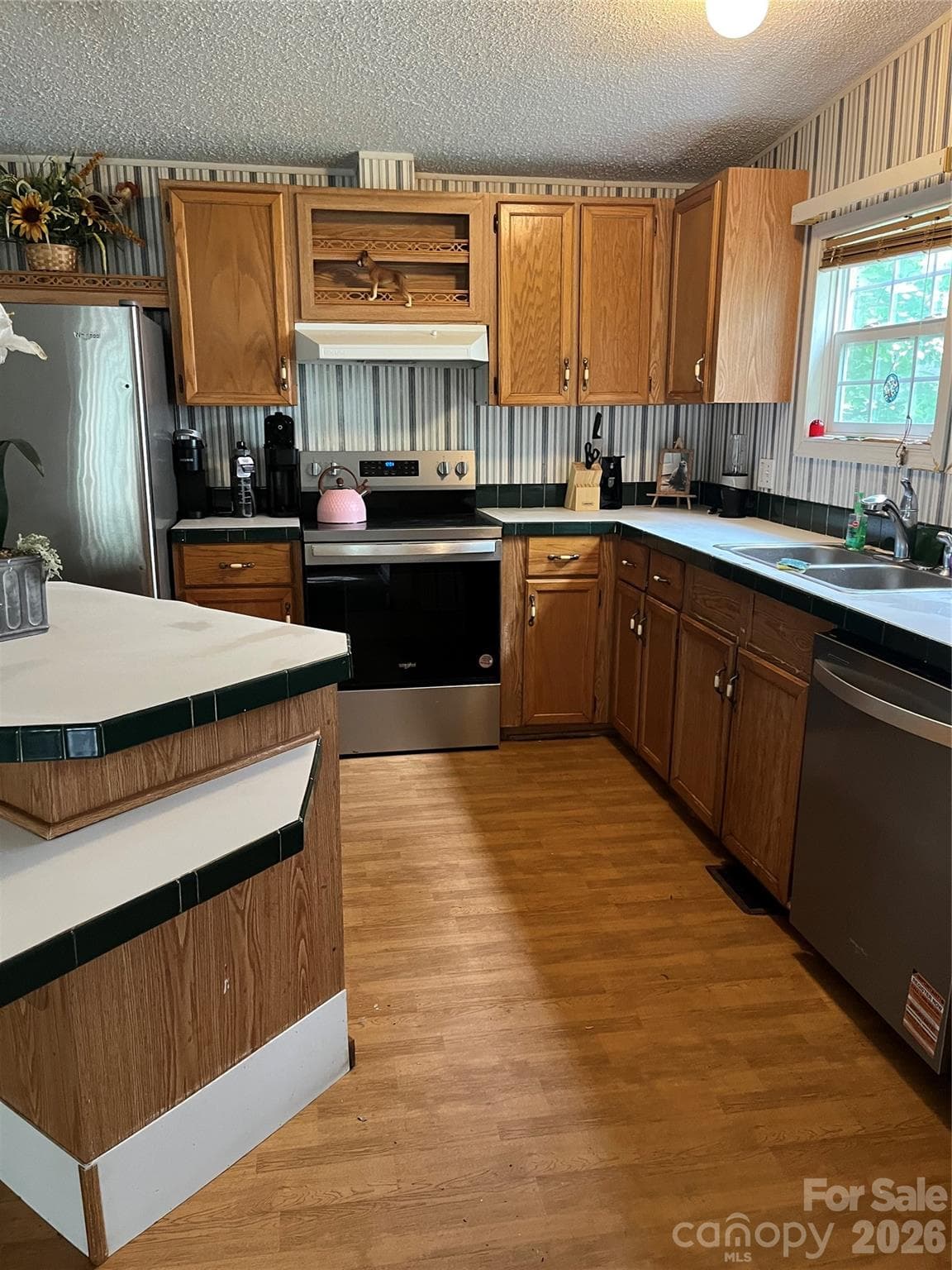 Single Family Residence at 6 John Hazel Drive, Swannanoa, photo 14 of 19
