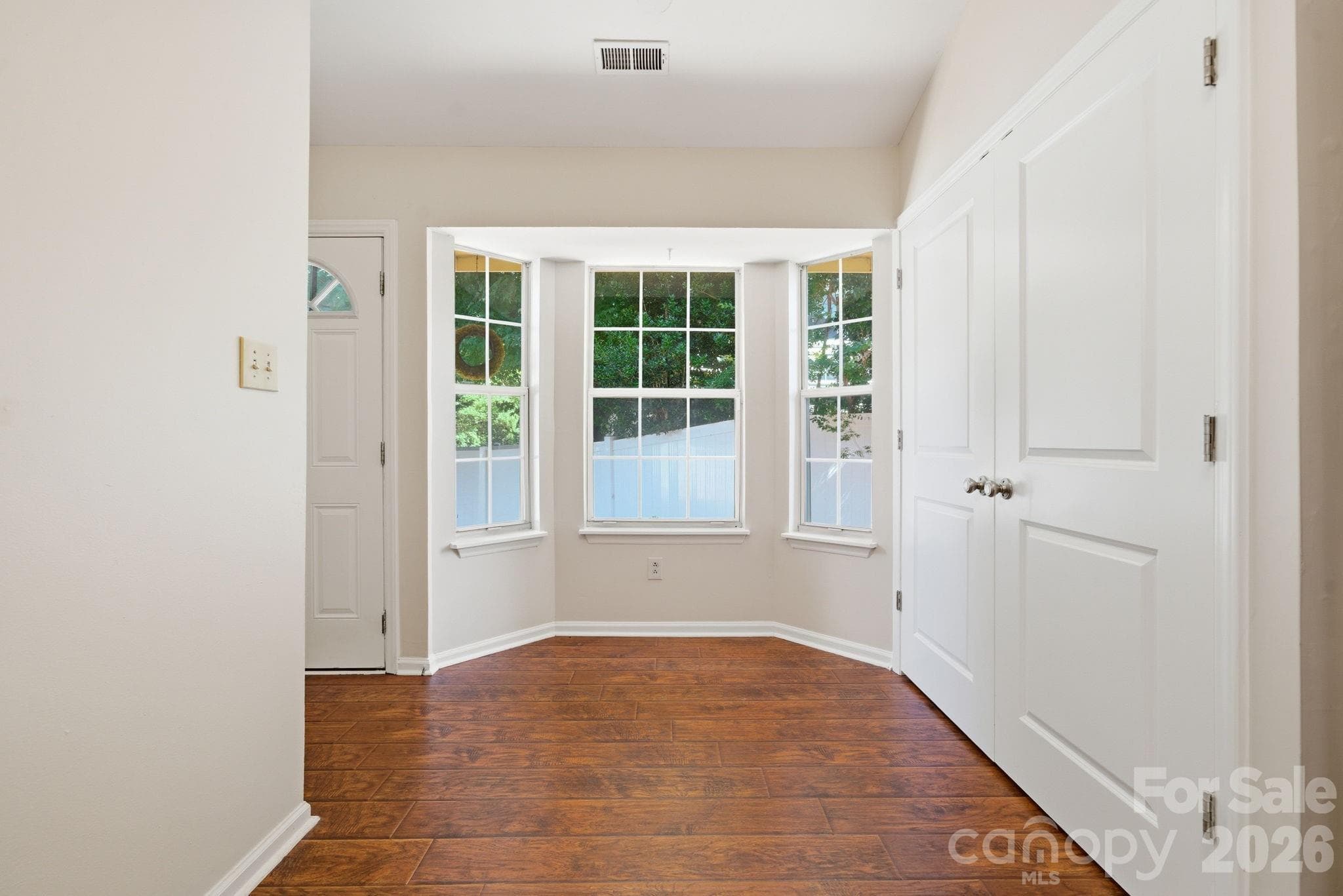 Breakfast nook - 5701 Ebley Lane, Charlotte