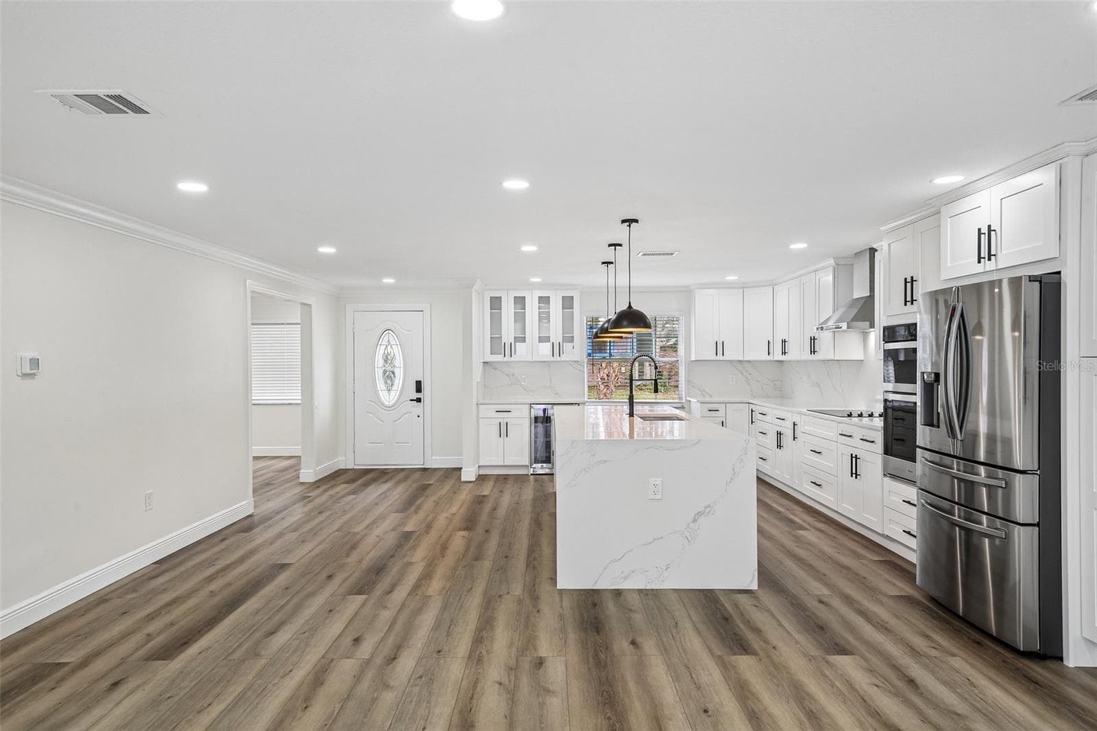 Single Family Residence at 2230 ALBRIGHT DR, CLEARWATER, photo 9 of 40