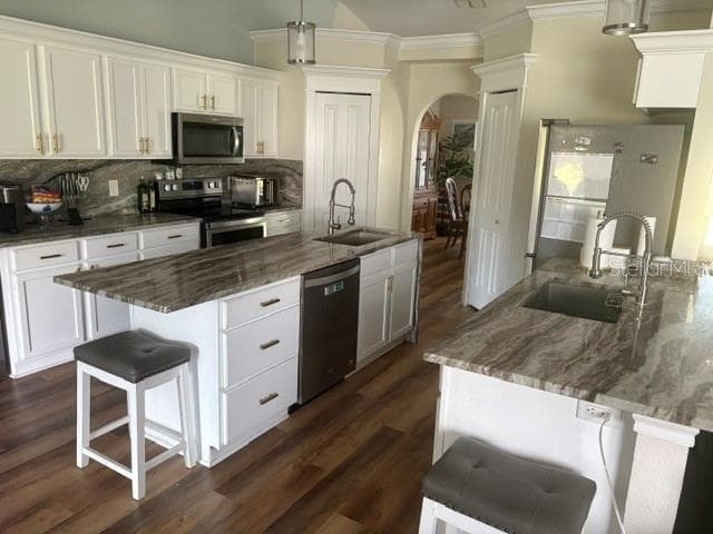 Single Family Residence at 6120 WATERFIELD WAY, ST CLOUD, photo 2 of 23