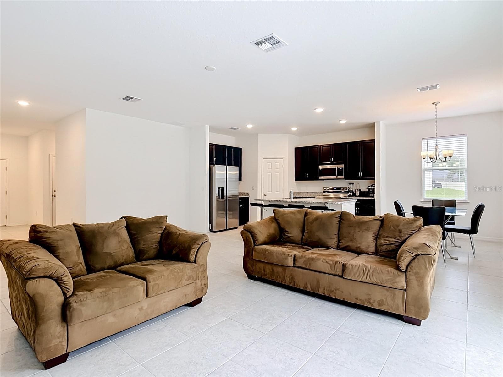 Single Family Residence at 1414 ORLANDO CT, POINCIANA, photo 11 of 41