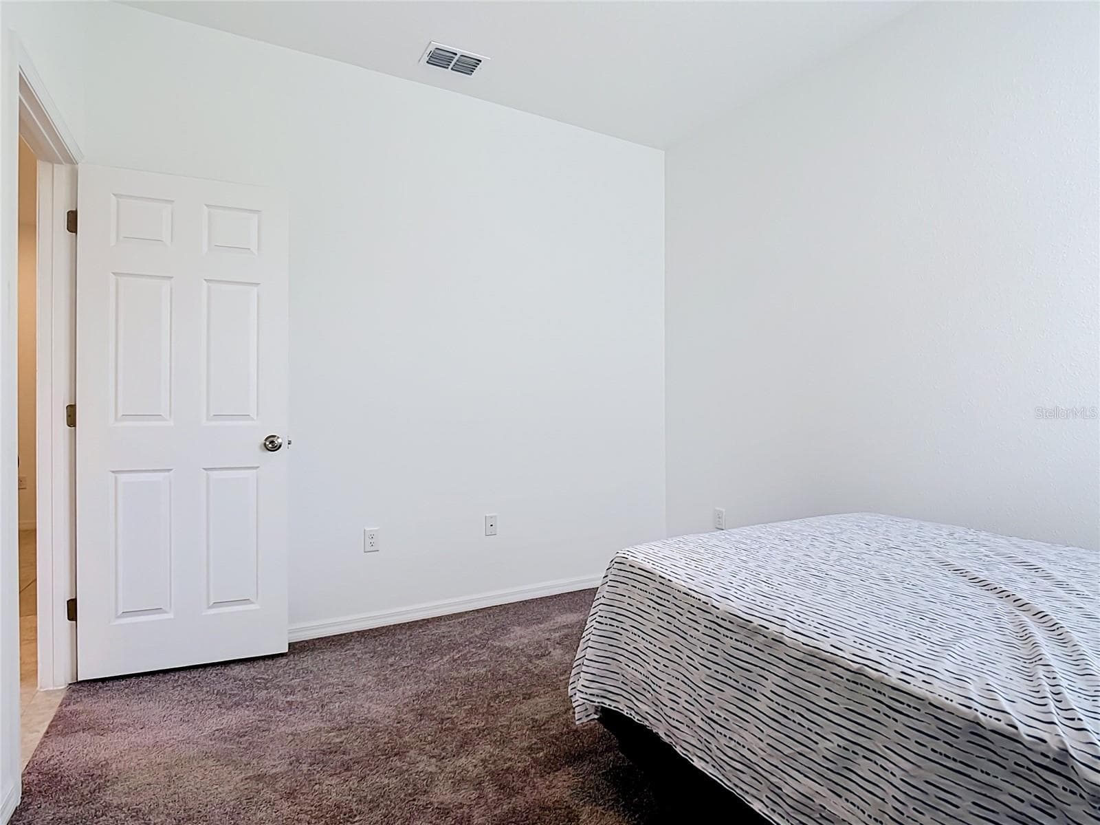 Single Family Residence at 1414 ORLANDO CT, POINCIANA, photo 19 of 41