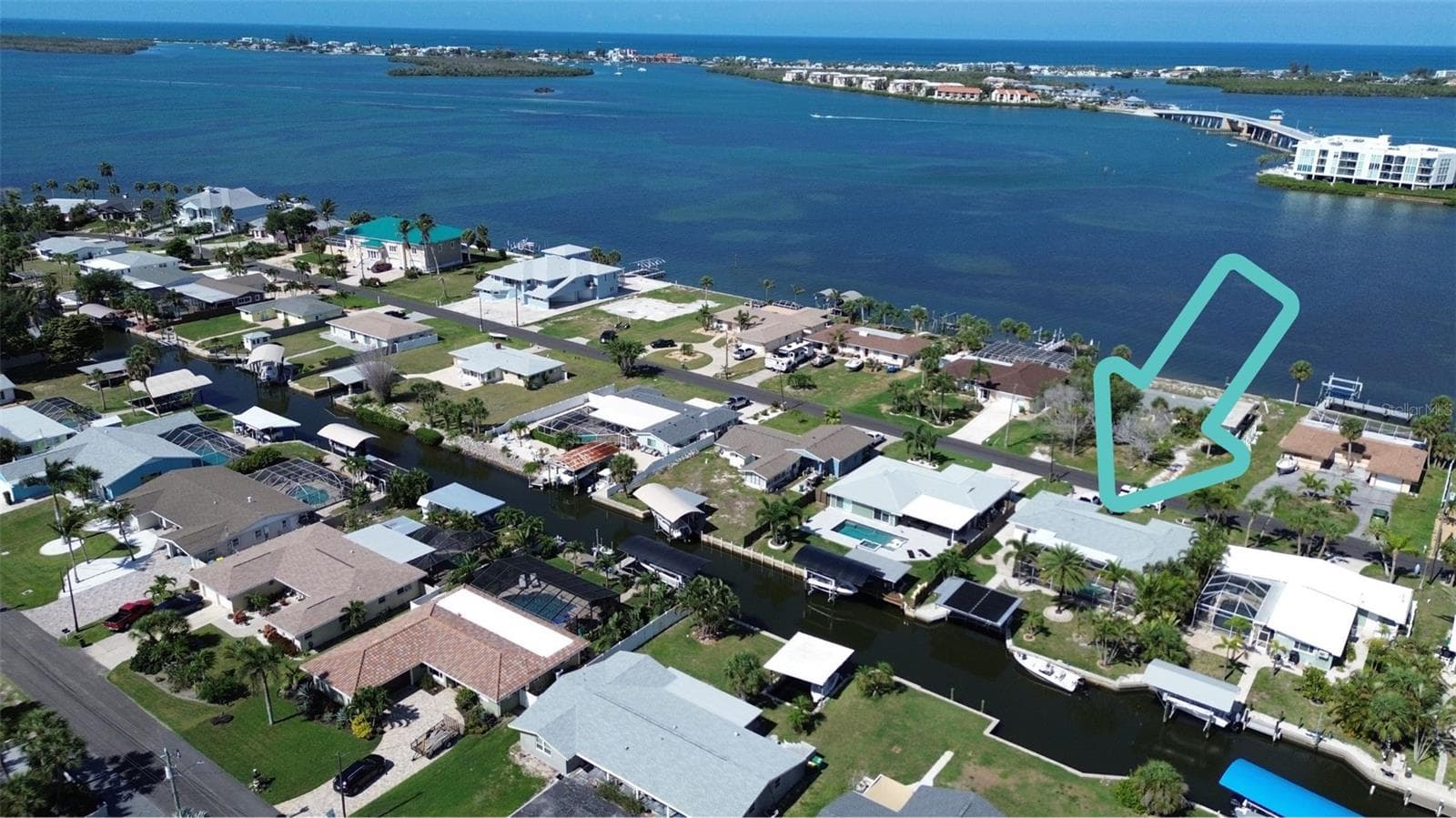 1433 LEMON BAY DR