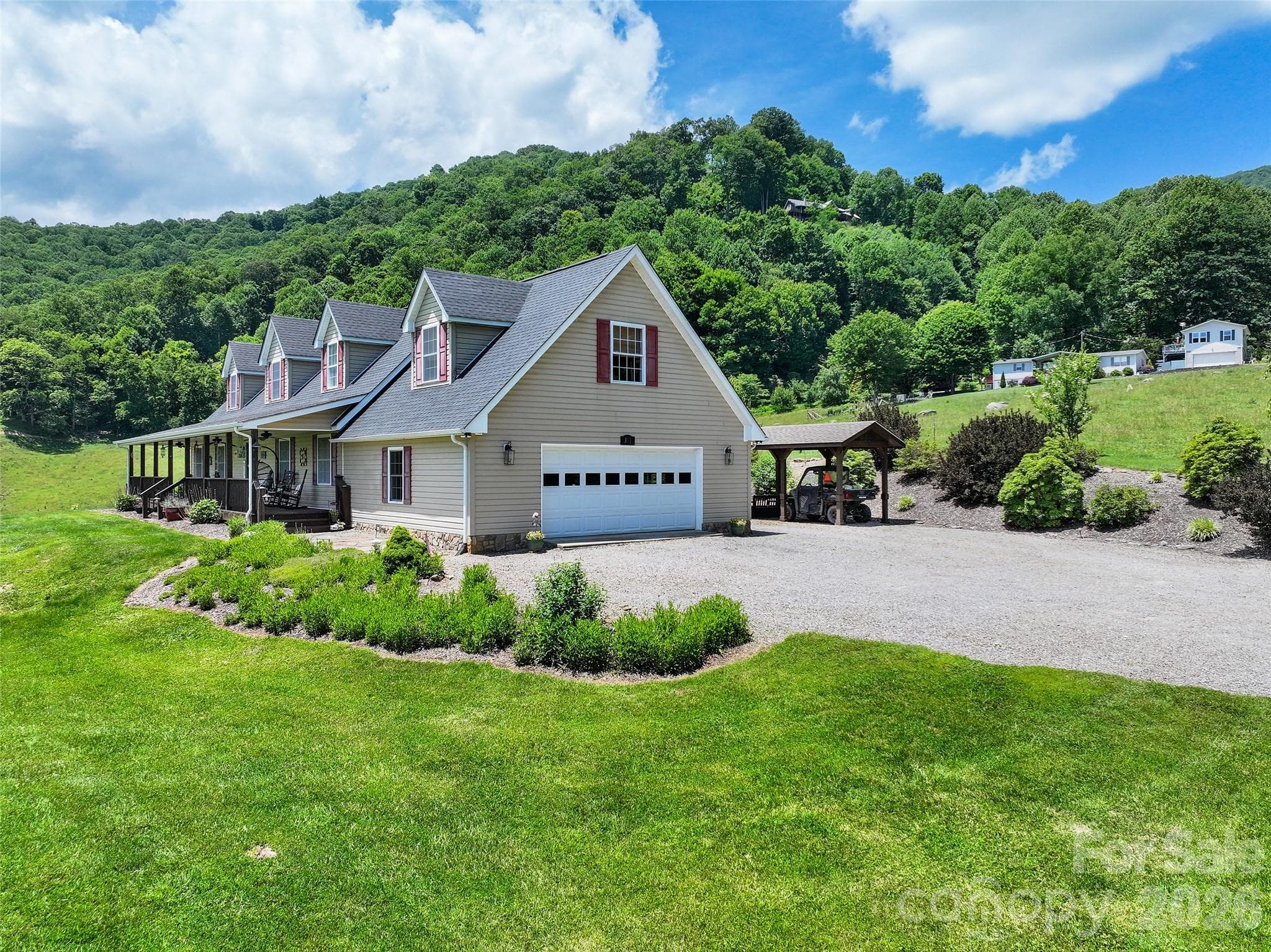 Single Family Residence at Waynesville, photo 6 of 48