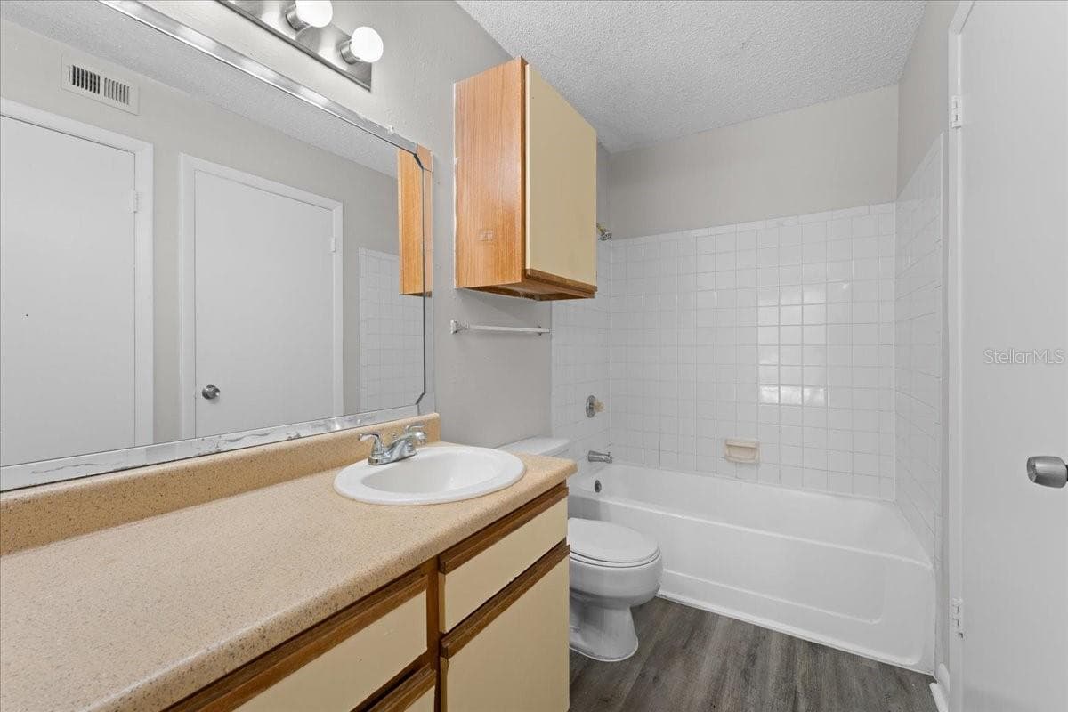 Condominium at 8641 FANCY FINCH DR #102, TAMPA, photo 17 of 29