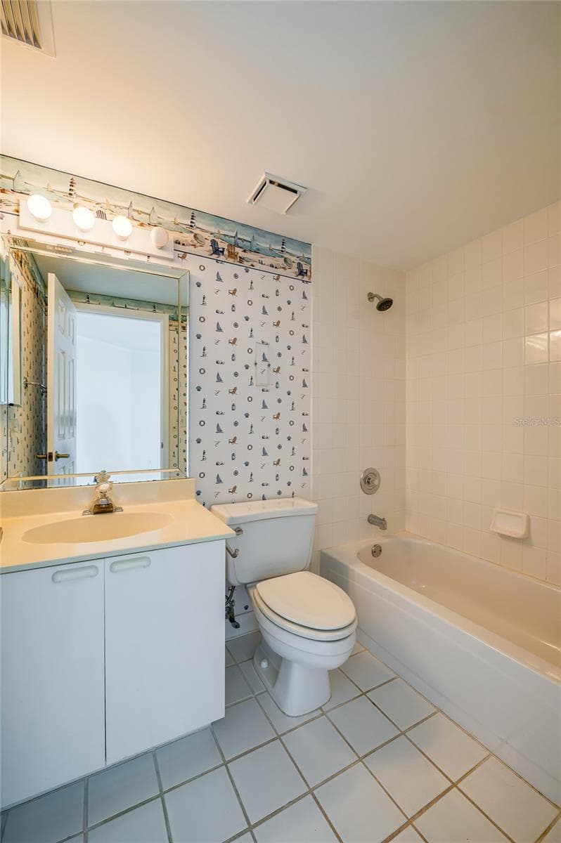 Guest Bath 1 - 4535 S ATLANTIC AVE #2701, PORT ORANGE