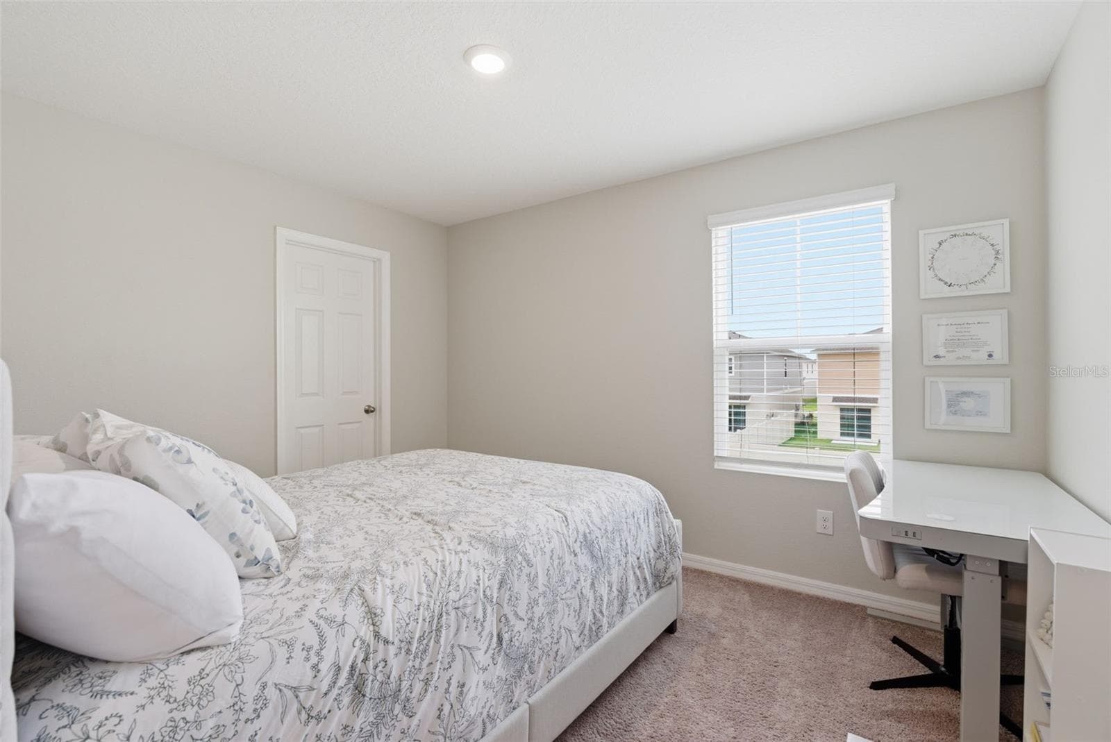 Single Family Residence at 12950 PASTURE WOODS PL, LITHIA, photo 28 of 40