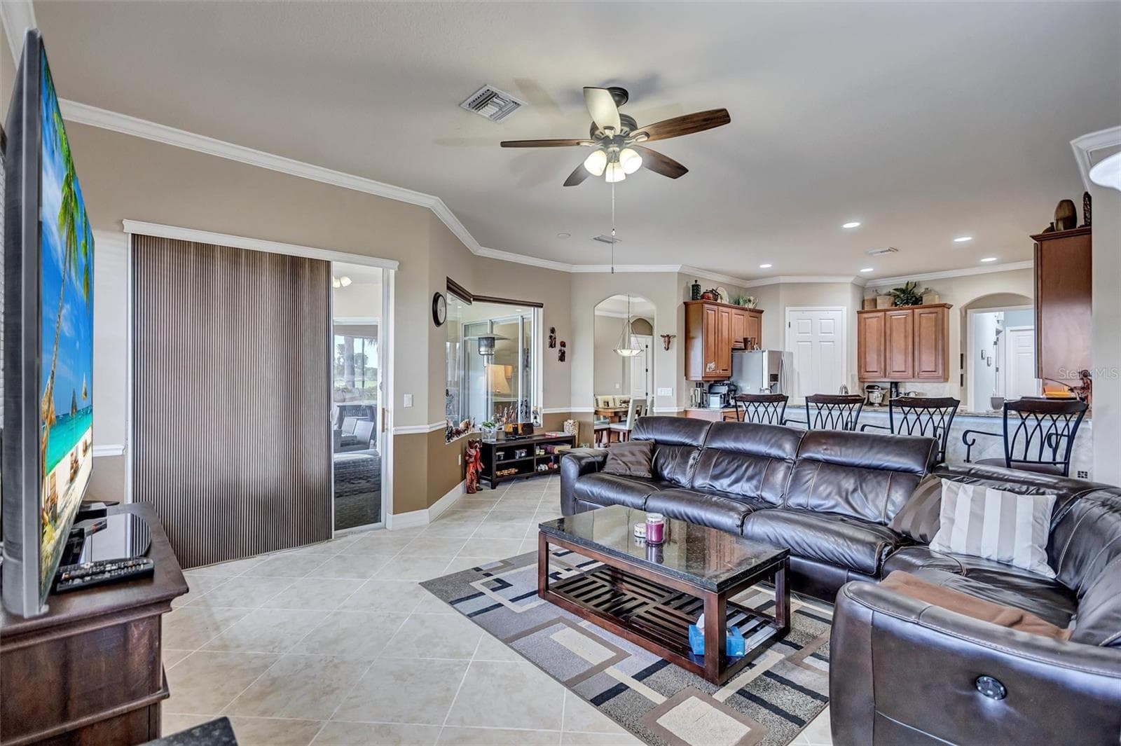 Single Family Residence at 7511 HERITAGE GRAND PL, BRADENTON, photo 37 of 98