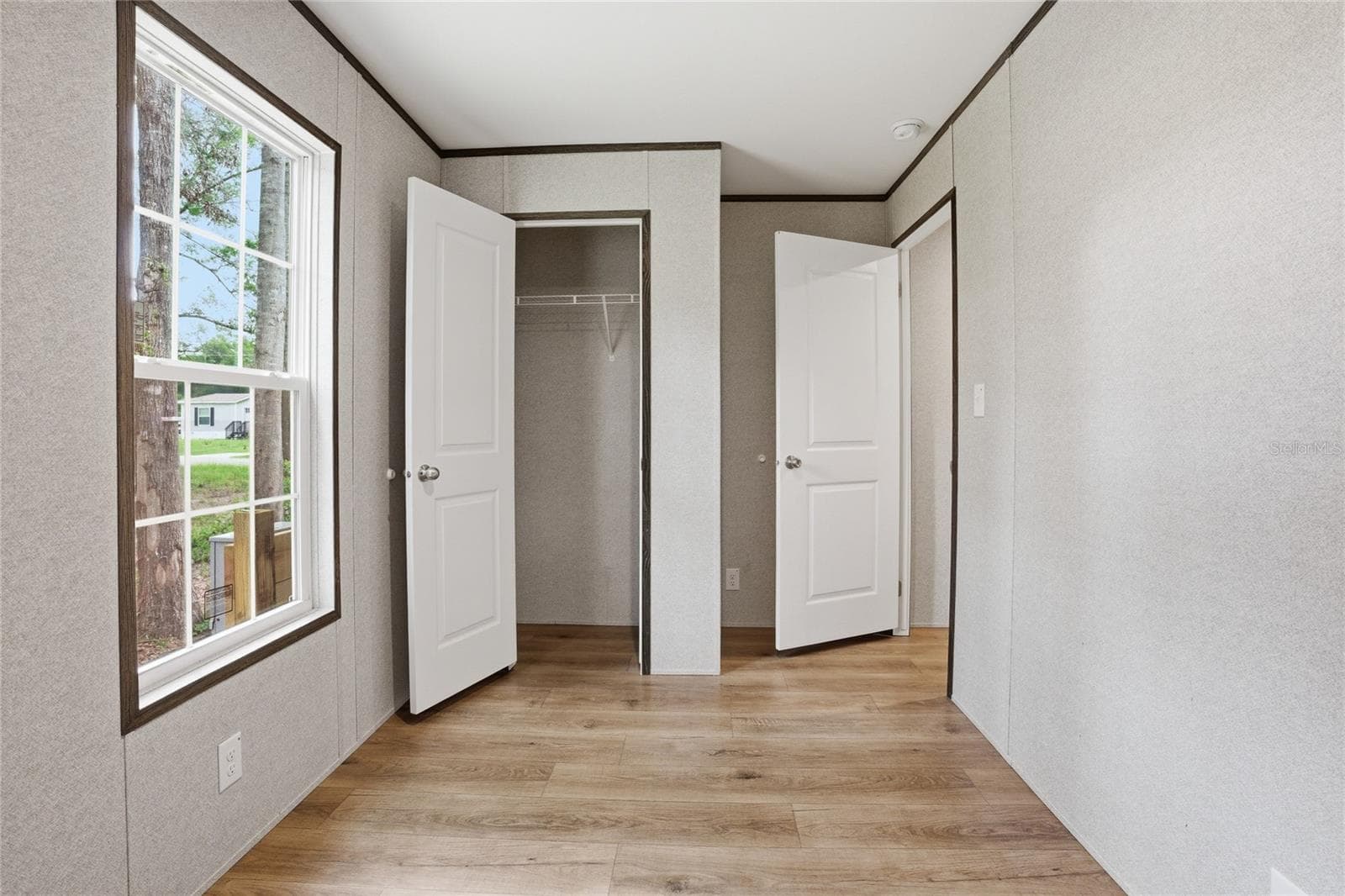 Manufactured Home at 11311 NW 13TH ST, OCALA, photo 14 of 24
