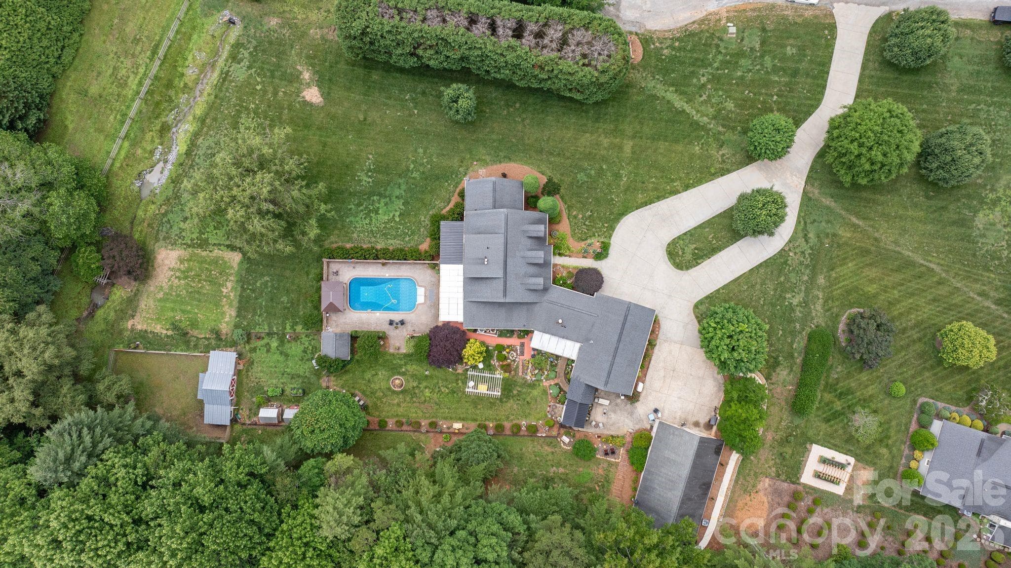 Single Family Residence at Lenoir, photo 2 of 48