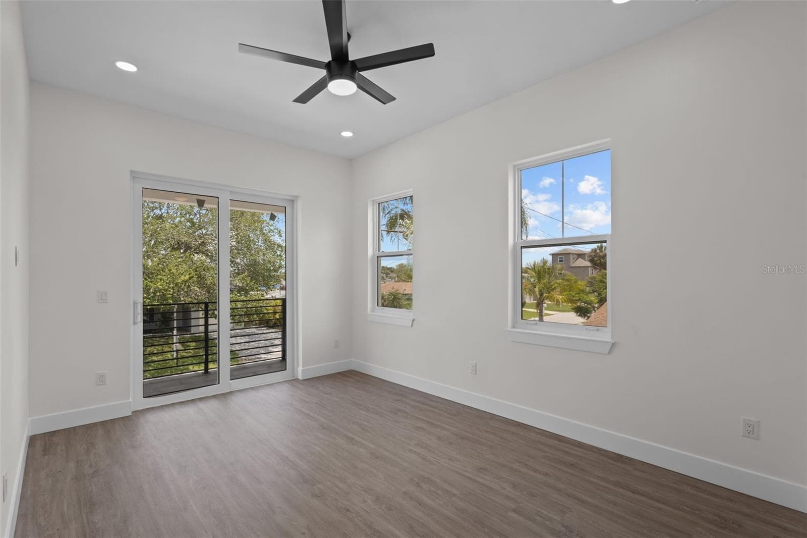 Single Family Residence at 7414 MAKO DR, HUDSON, photo 12 of 23