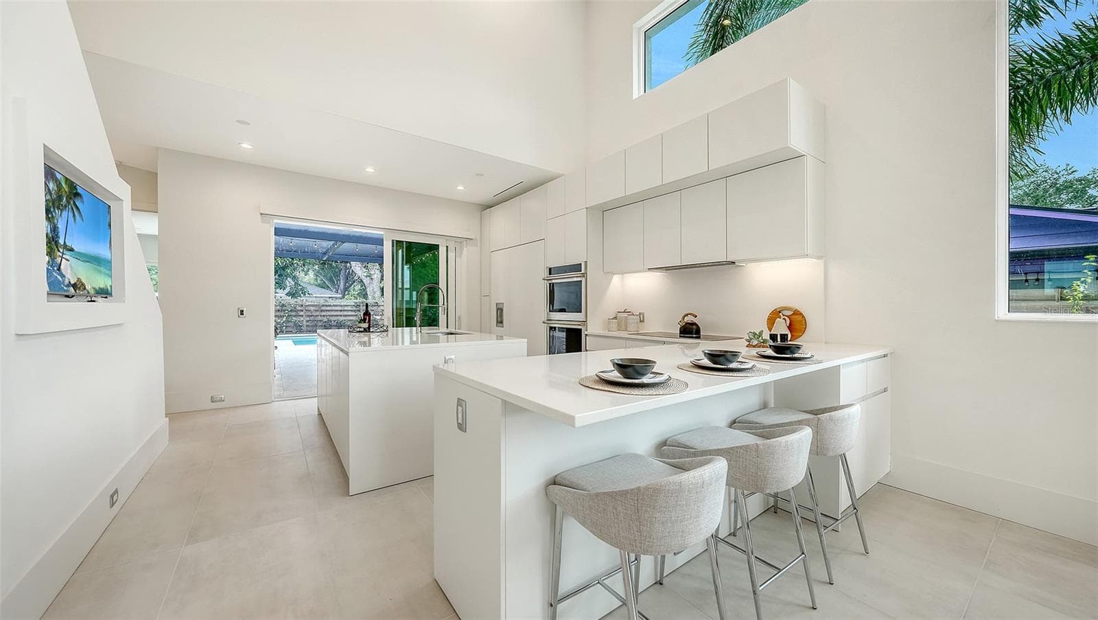 Single Family Residence at 2138 HAWTHORNE ST, SARASOTA, photo 11 of 53