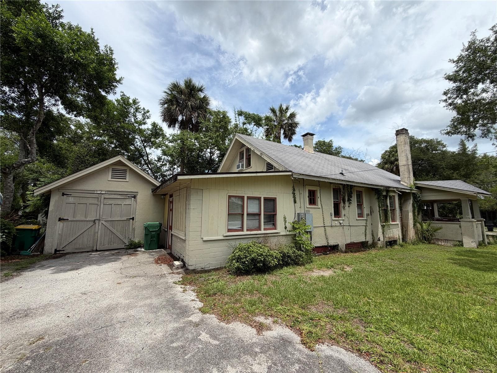 Single Family Residence at 528 N ADELLE AVE, DELAND, photo 26 of 28