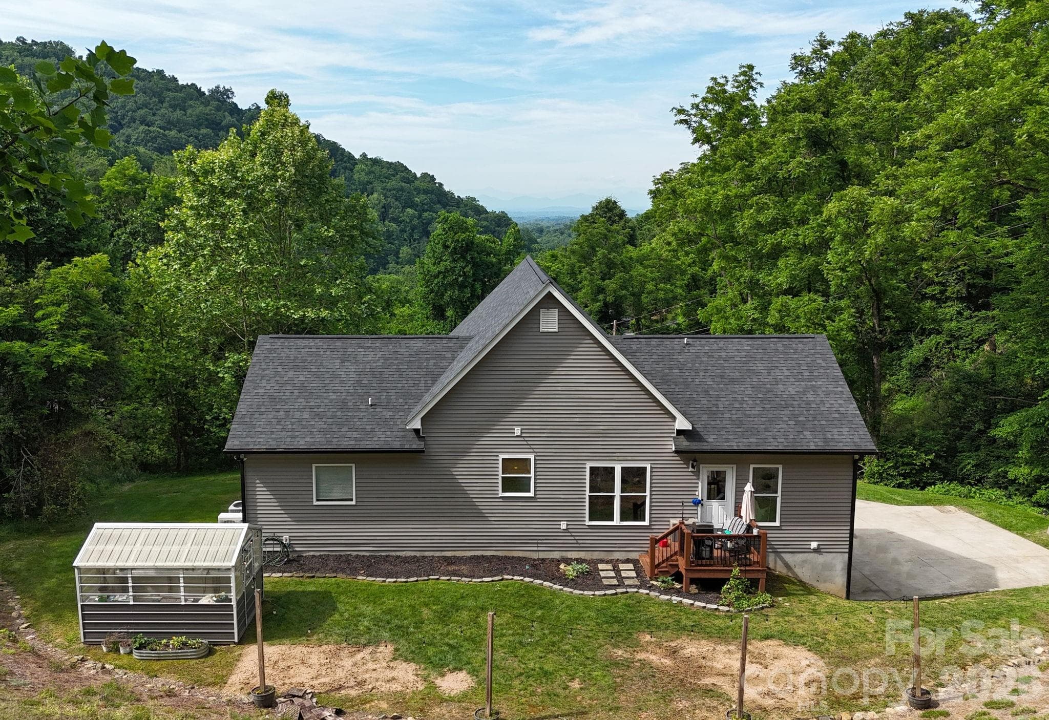 Single Family Residence at Mars Hill, photo 8 of 43
