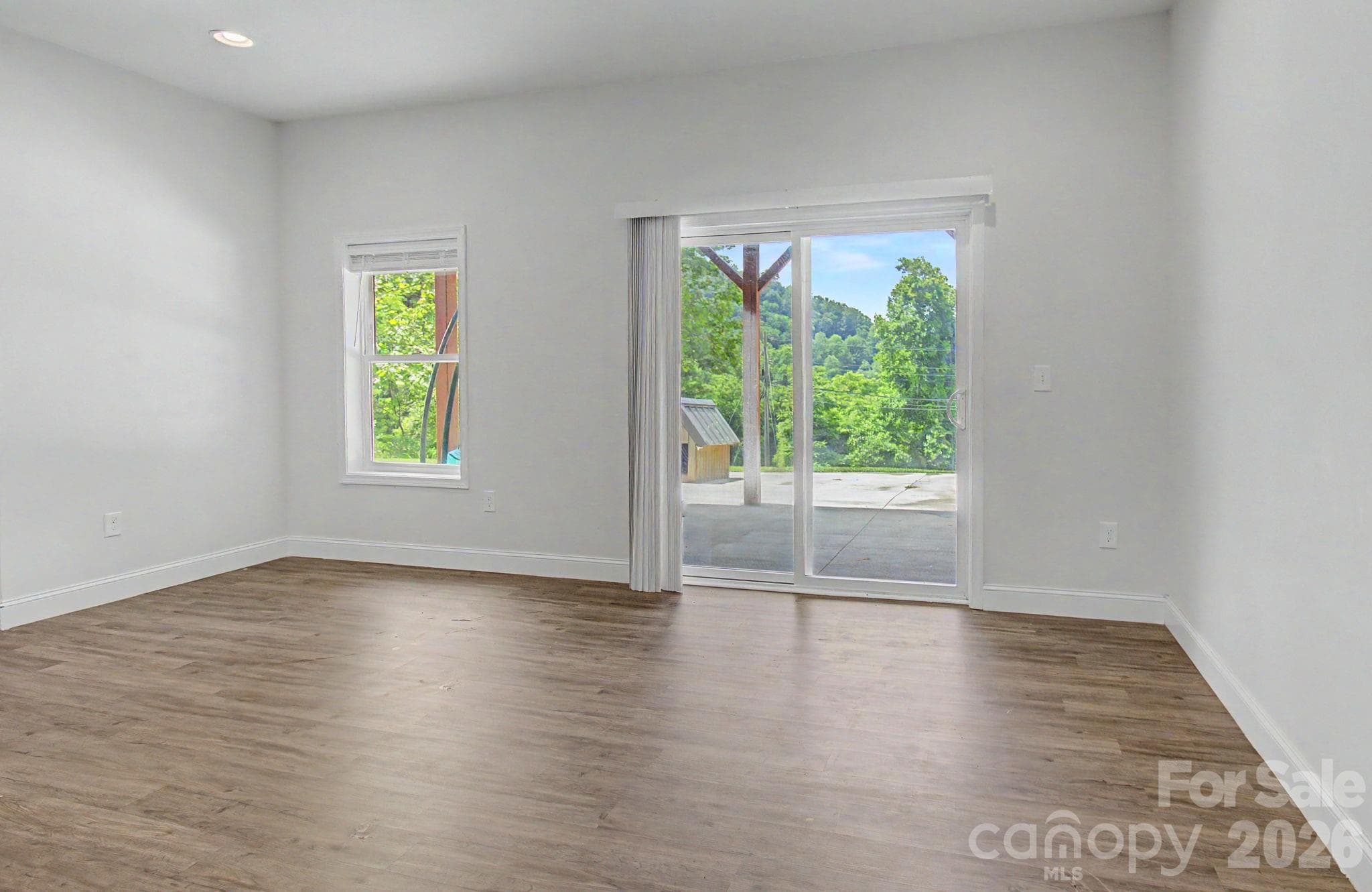 Single Family Residence at Mars Hill, photo 32 of 43