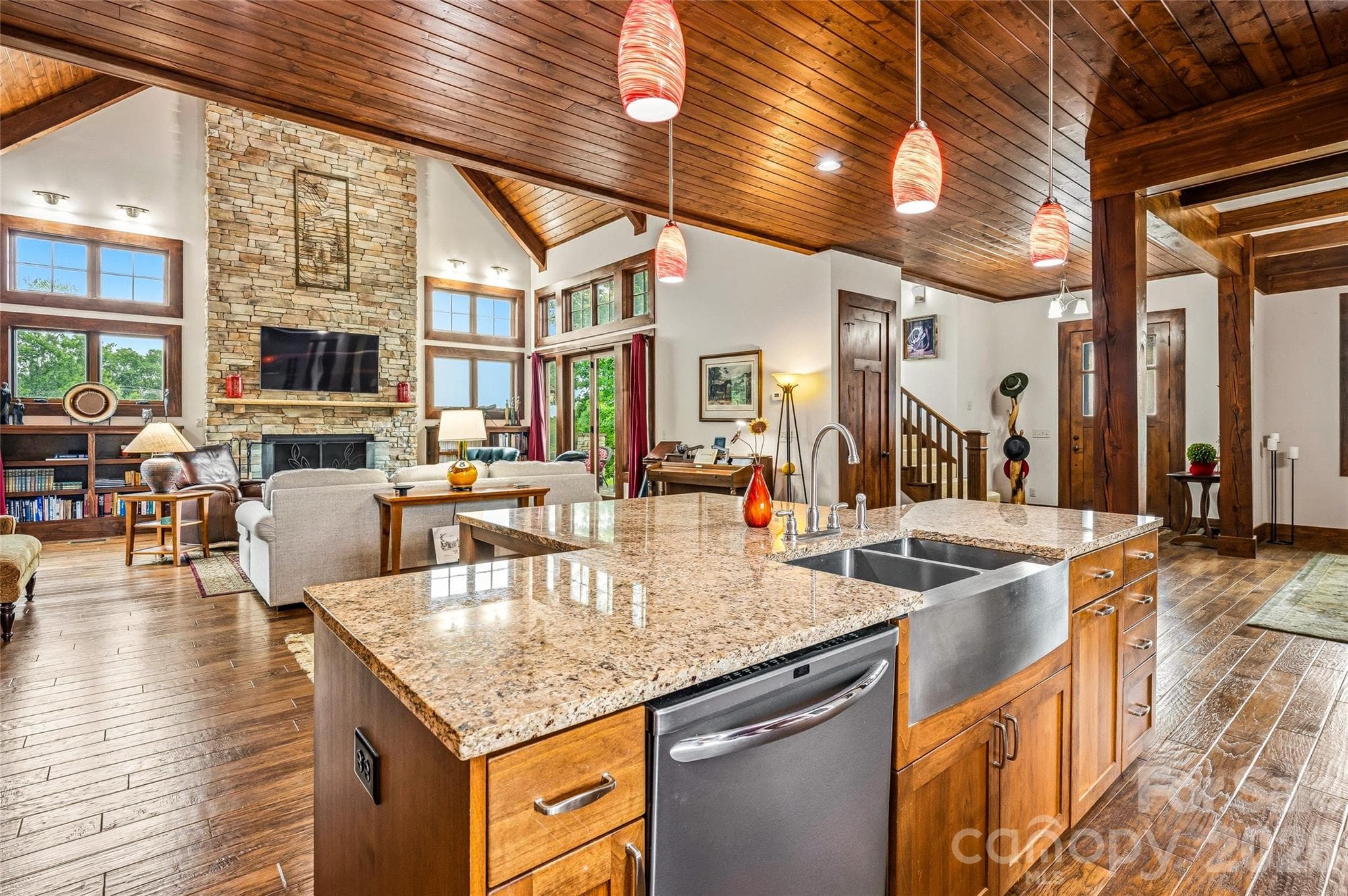 Thoughtfully designed floorplan - 4862 Pinnacle Mountain Road, Zirconia