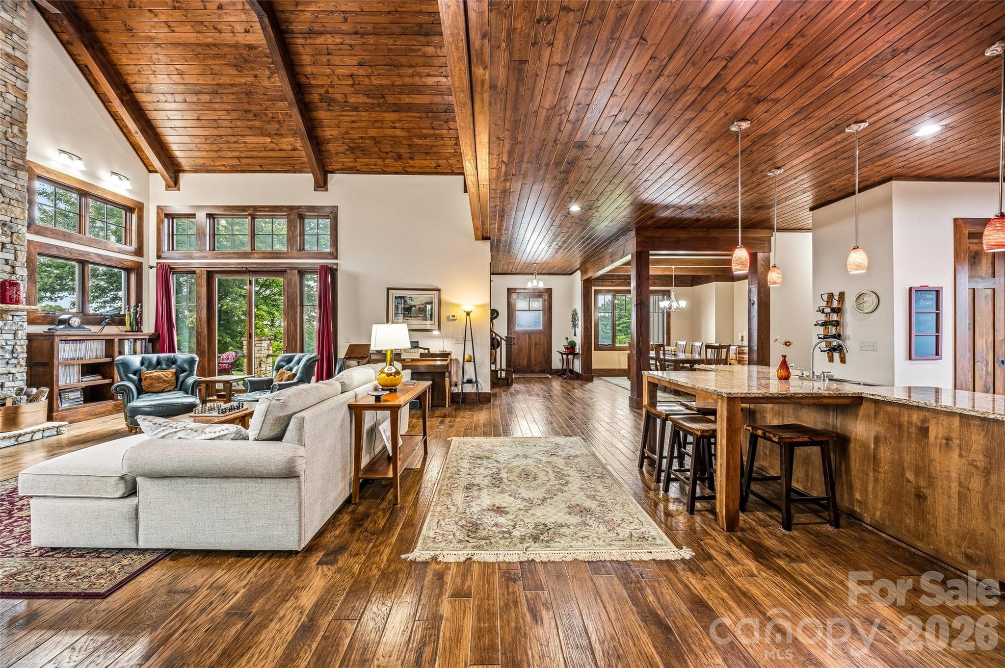 clean architectural lines - 4862 Pinnacle Mountain Road, Zirconia