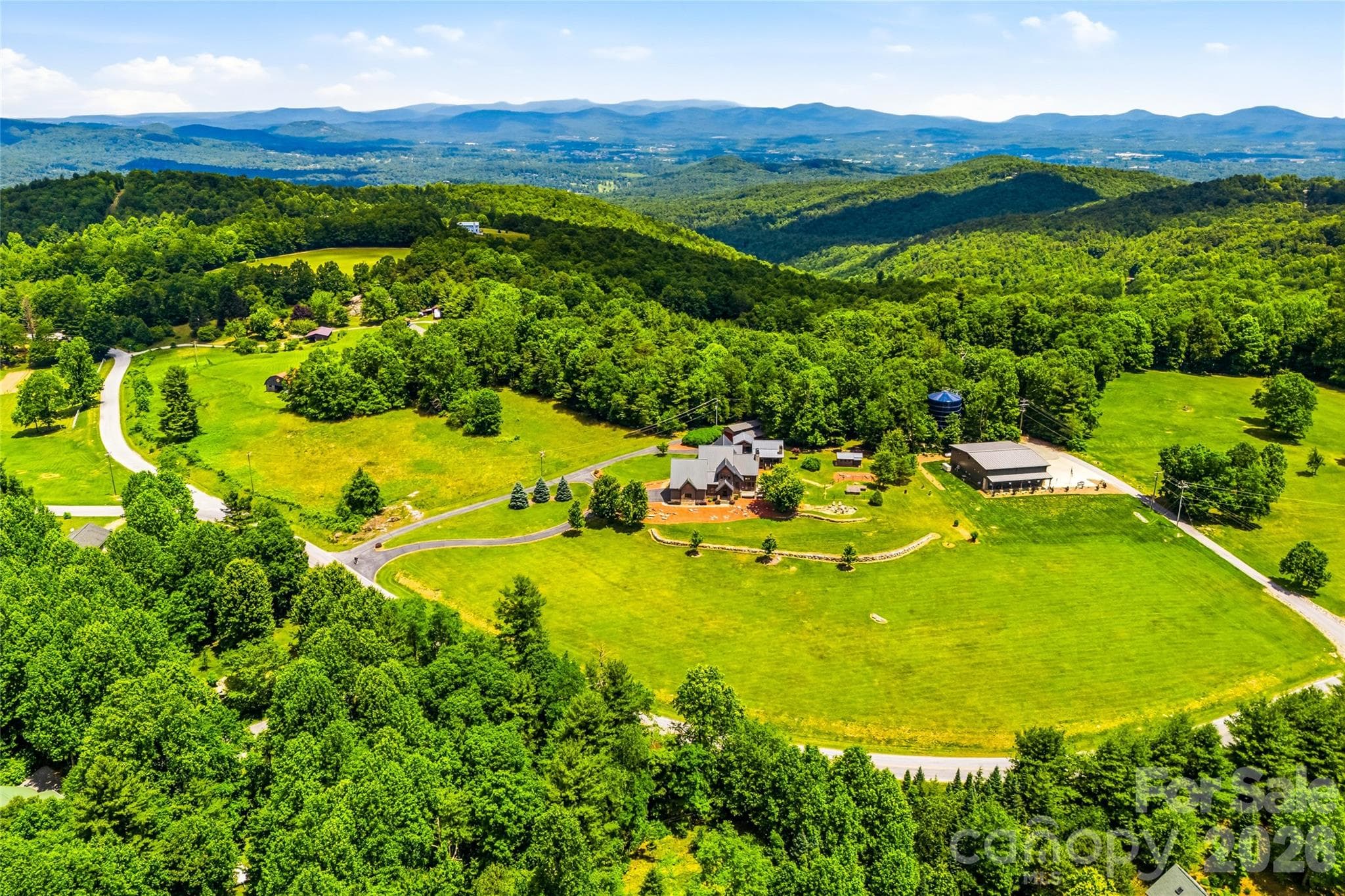 4.17 private acres in convenient location - 4862 Pinnacle Mountain Road, Zirconia