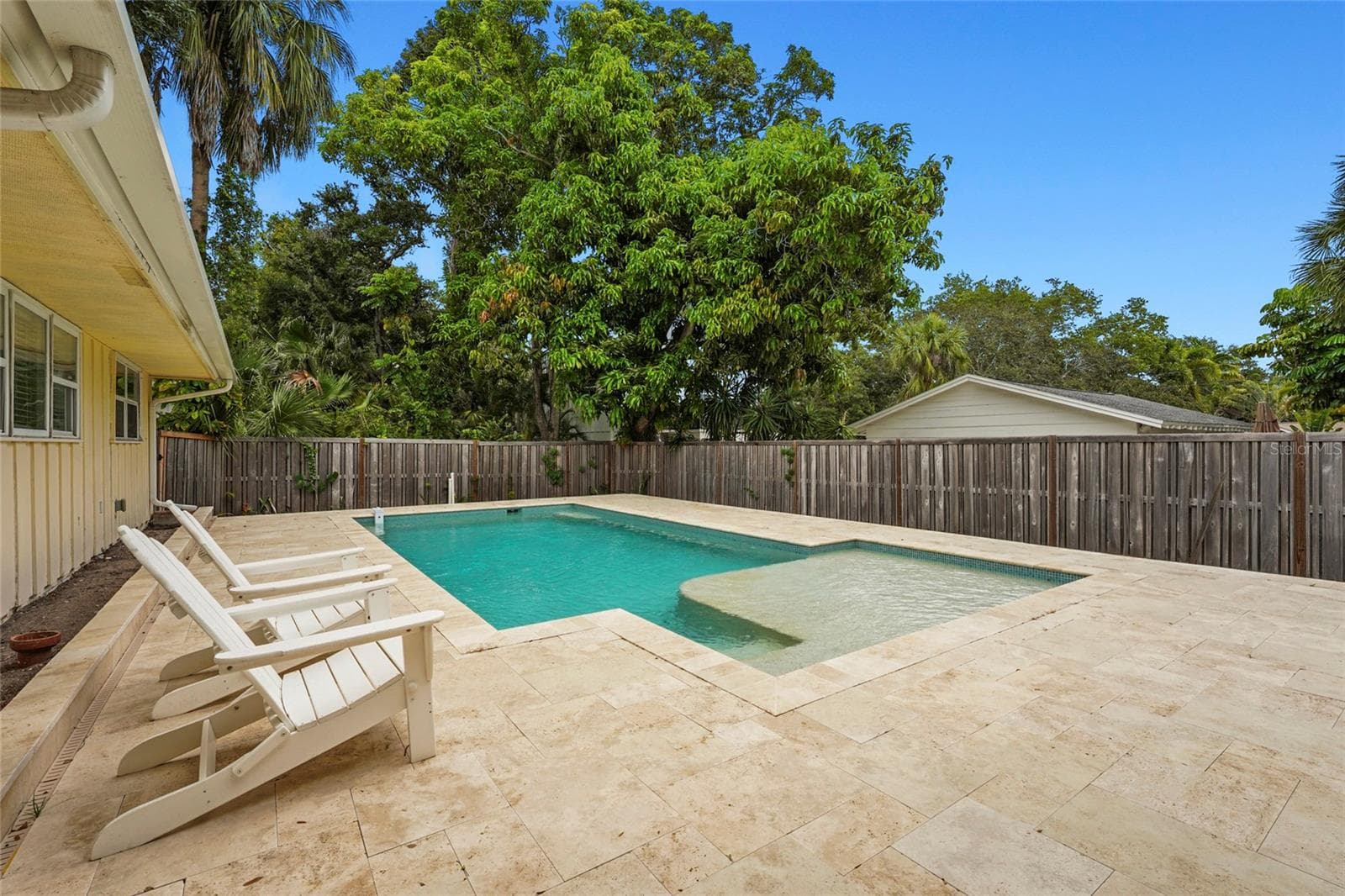 Single Family Residence at 2480 ALAMEDA AVE, SARASOTA, photo 13 of 68