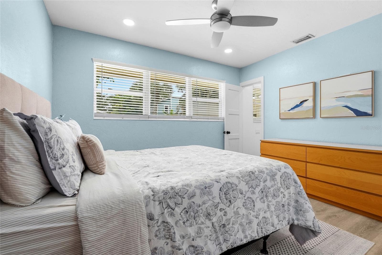 Single Family Residence at 2480 ALAMEDA AVE, SARASOTA, photo 38 of 68